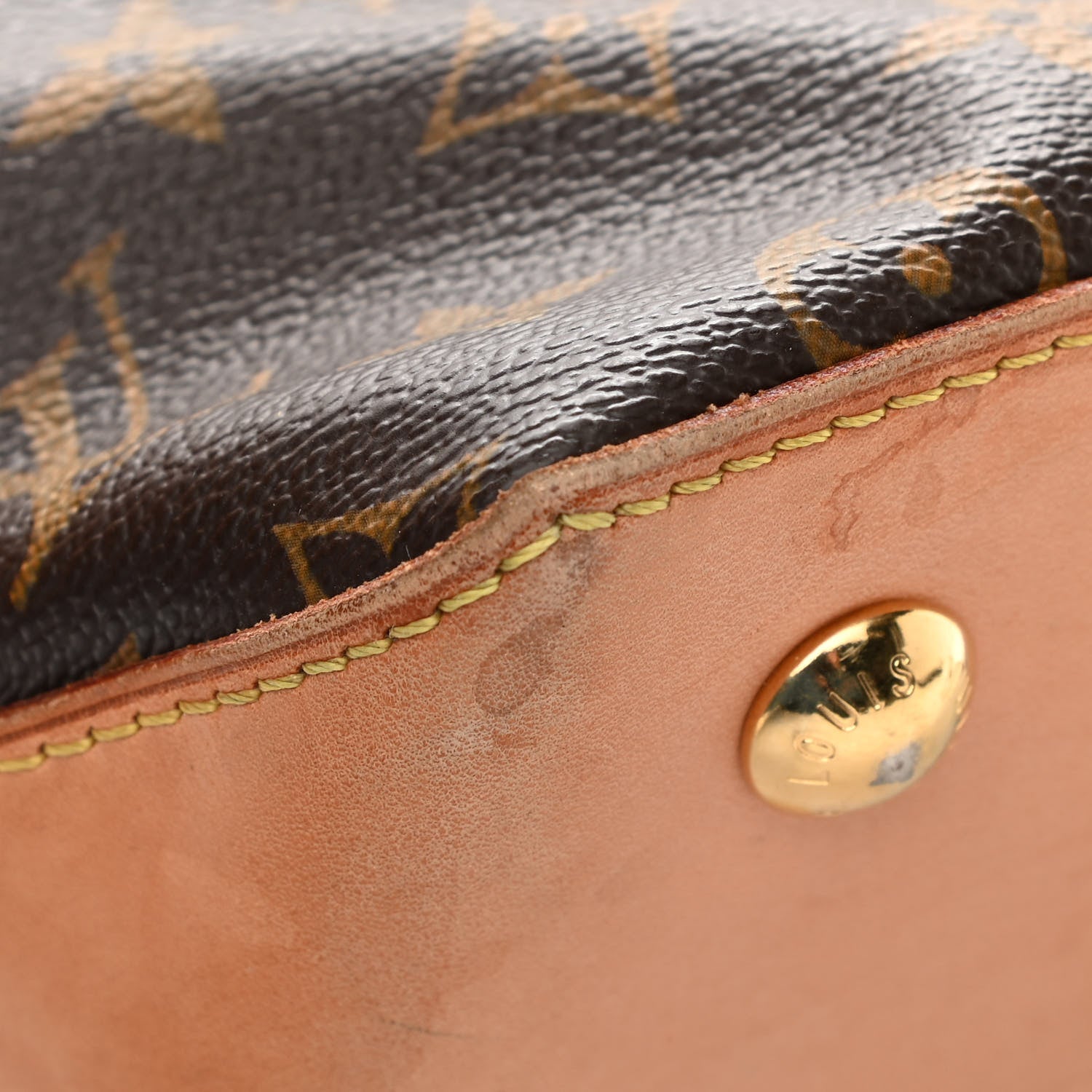 Louis Vuitton Monogram Wilshire PM 22 of 35