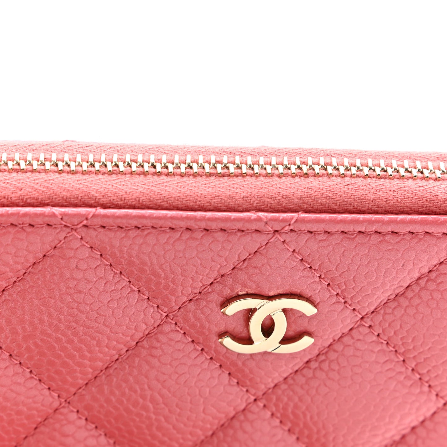 Caviar Quilted Medium Zip Around Wallet Pink