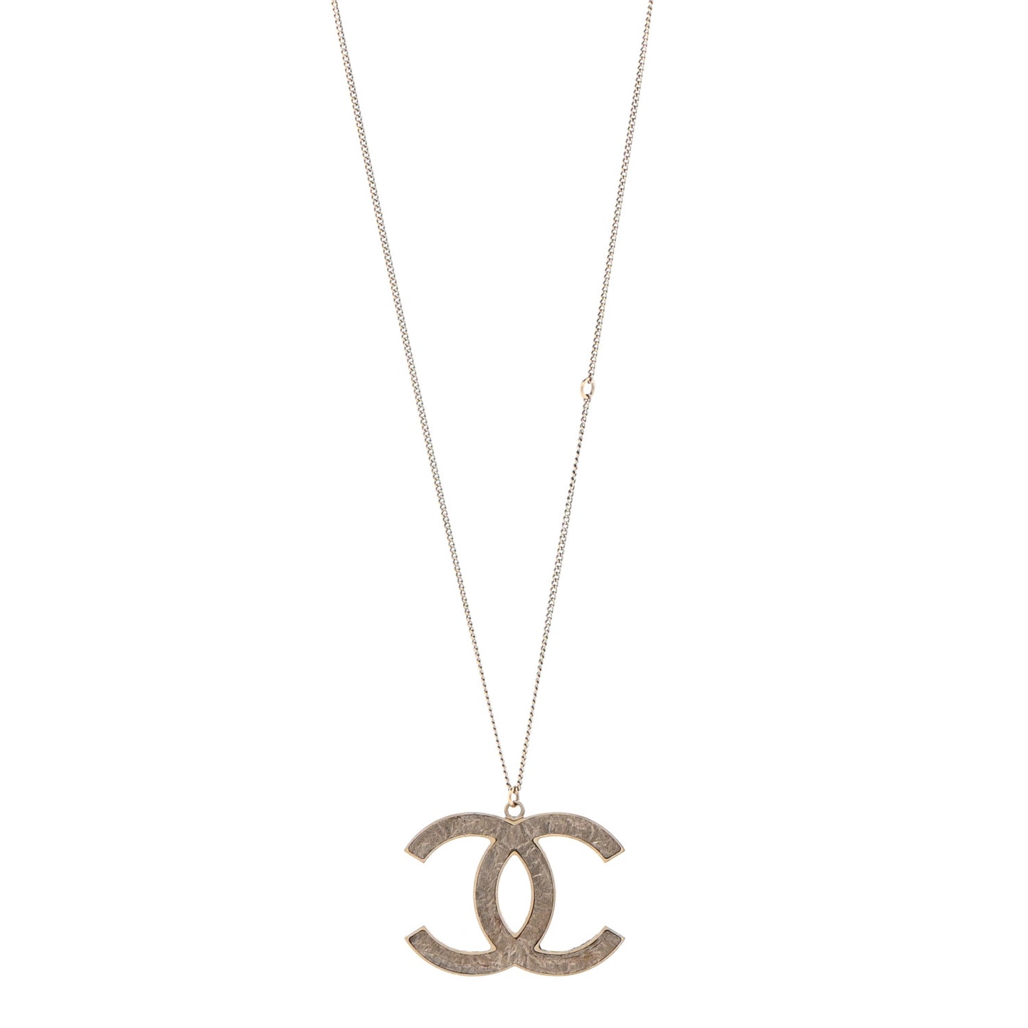 Metal Textured CC Pendant Necklace Gold