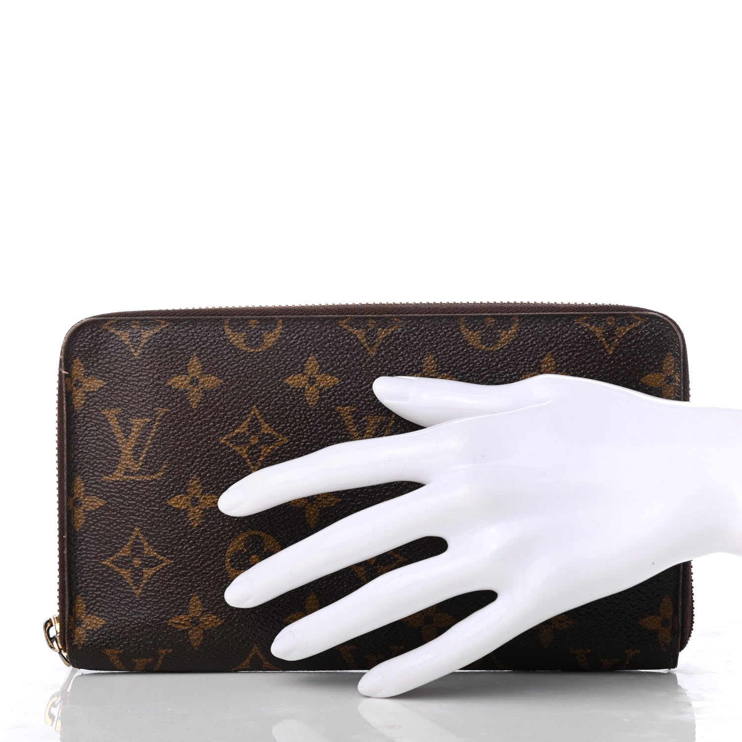 Louis Vuitton Monogram Zippy Organizer Wallet 2 of 10