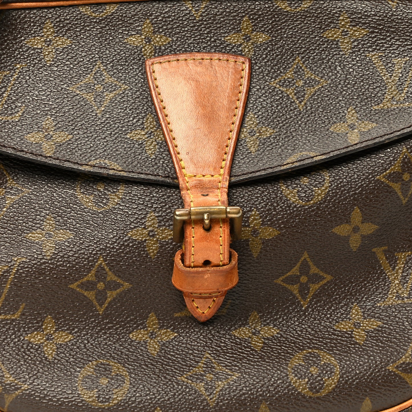 Monogram Jeune Fille