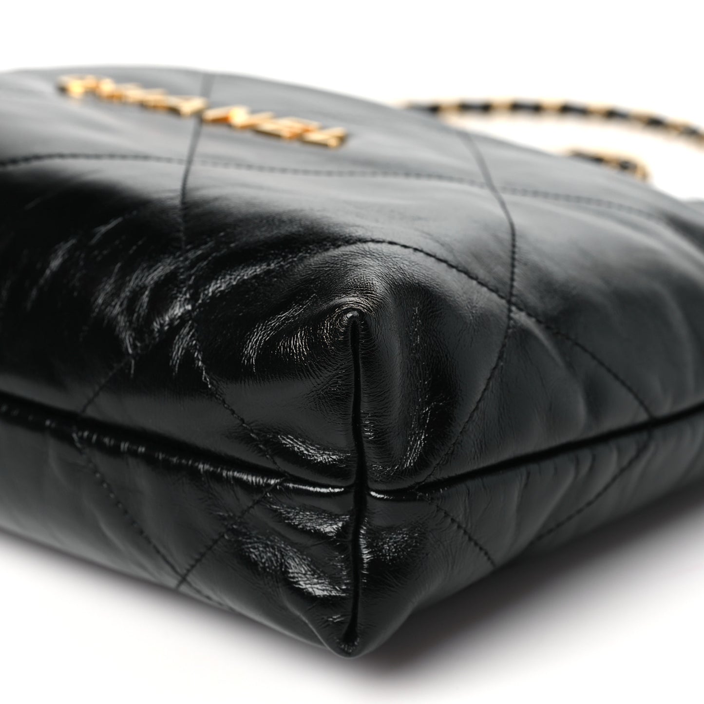 Shiny Calfskin Quilted Small Chanel 22 Black