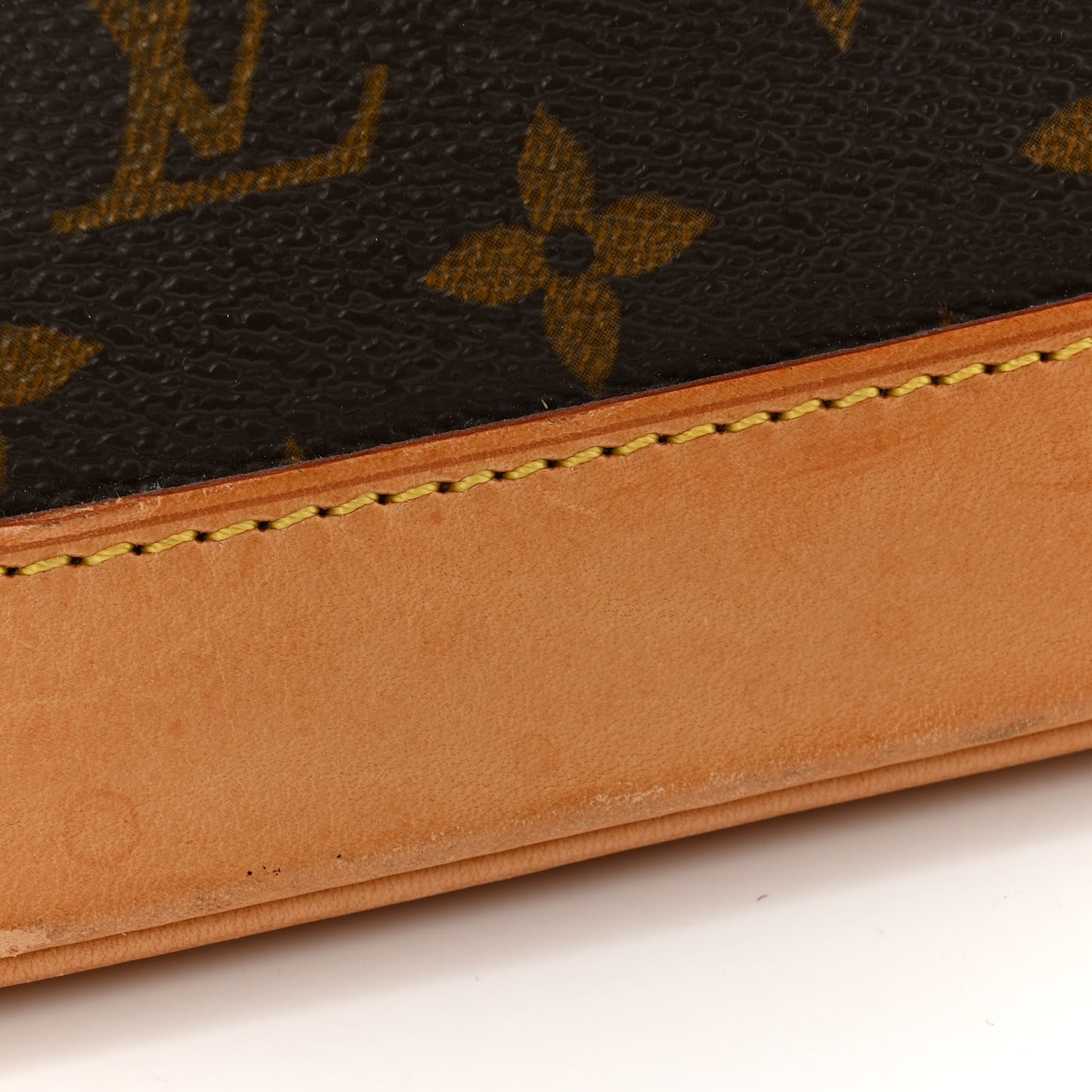 Monogram Alma PM