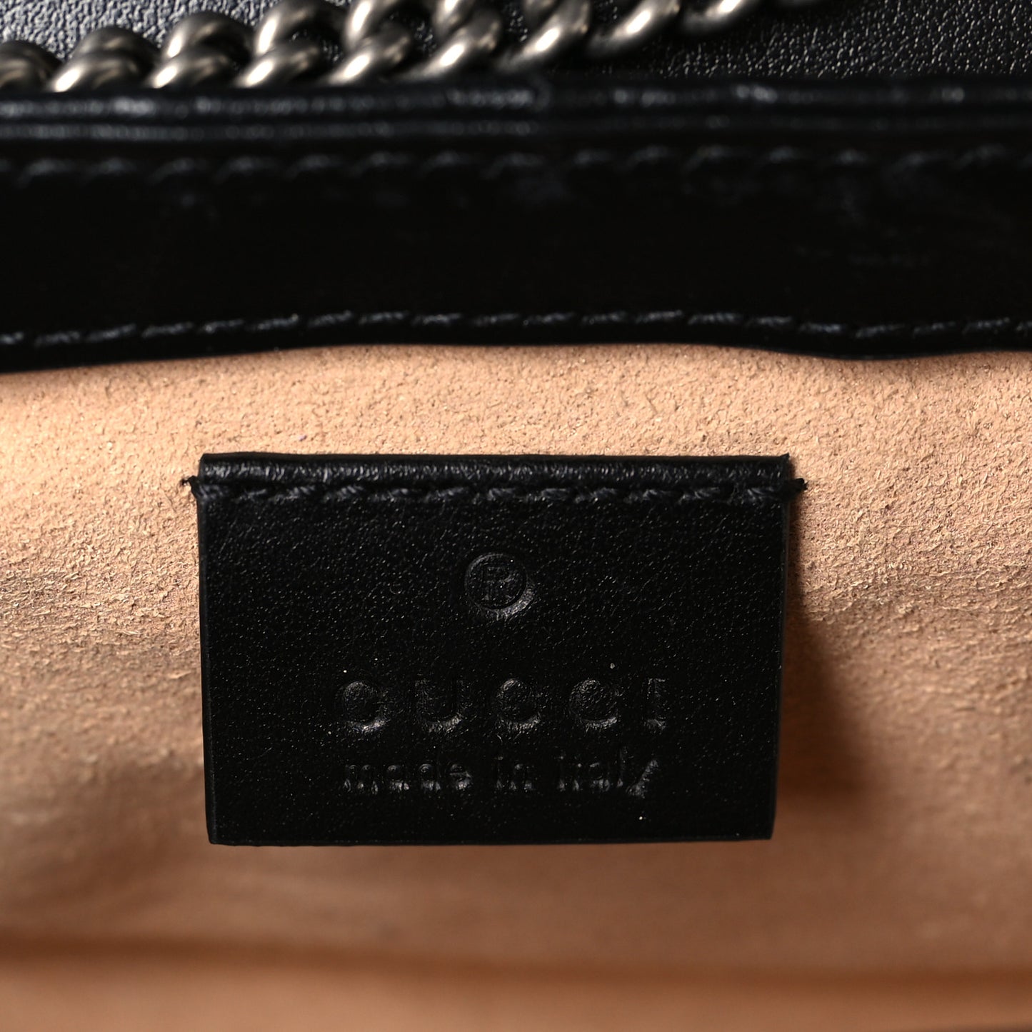 Calfskin Matelasse Aria Super Mini GG Marmont Shoulder Bag Black