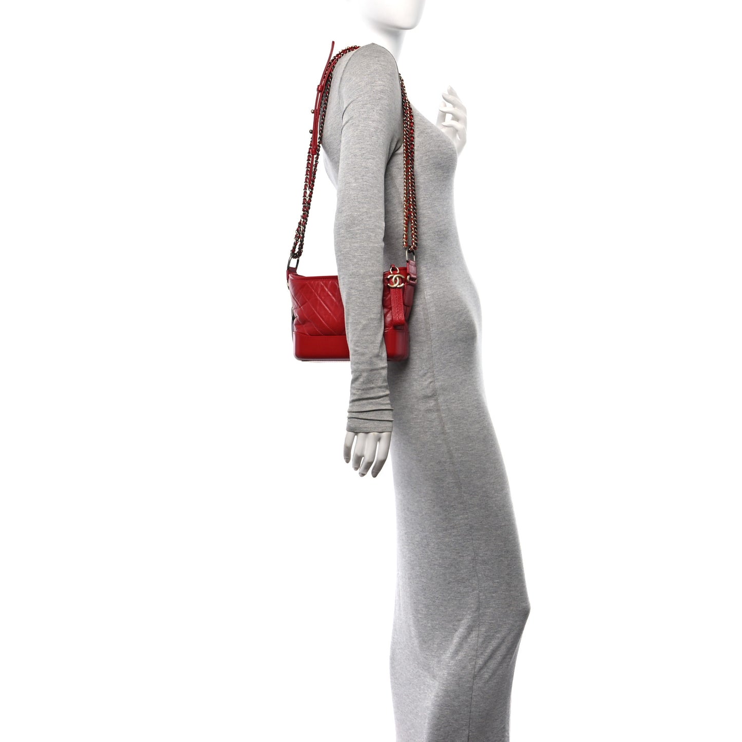 Aged Calfskin Quilted Small Gabrielle Logo Hobo Red