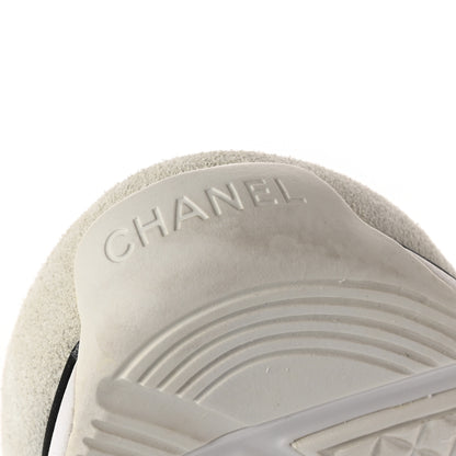 Chanel Velour Tweed CC Sneakers 40 White 13 of 14