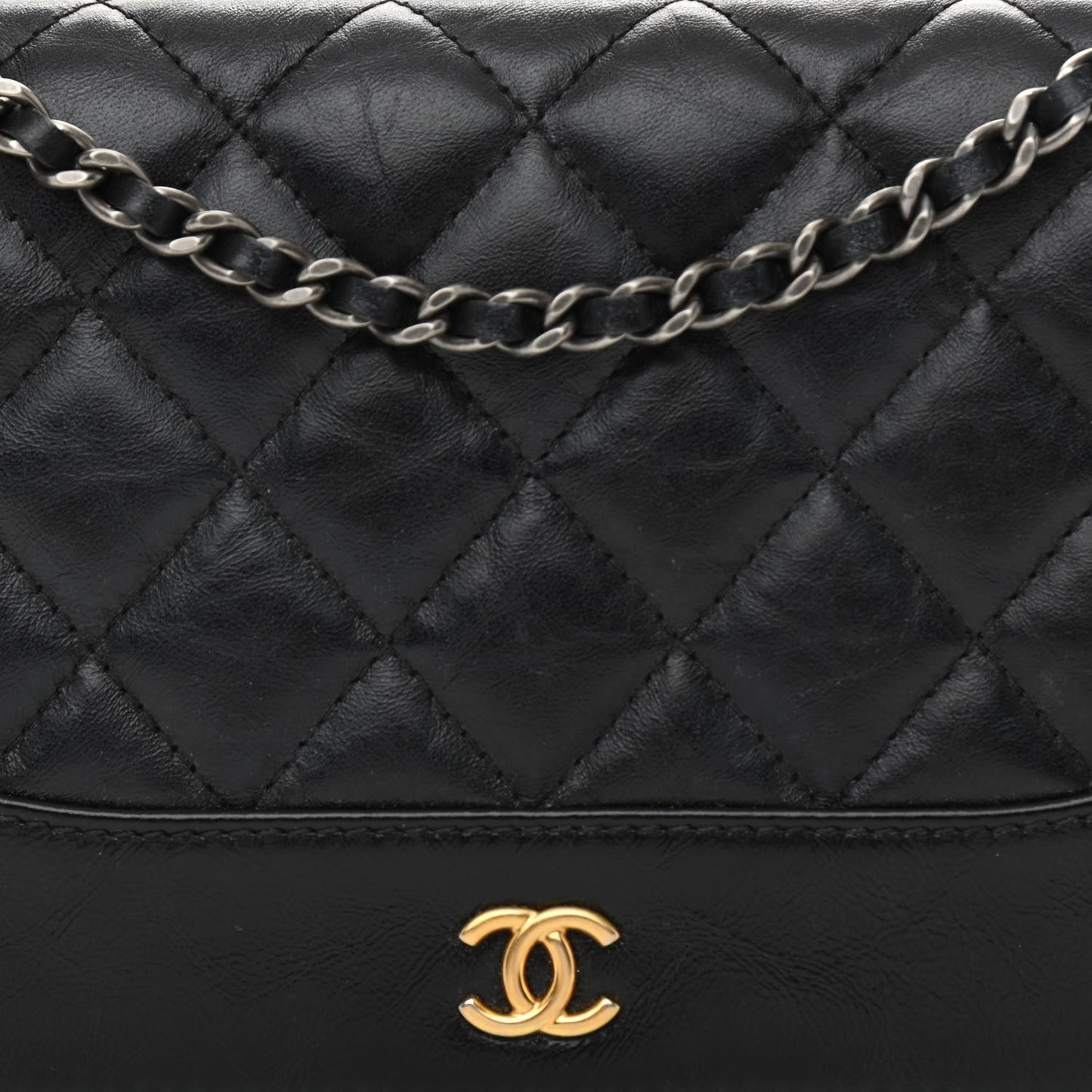 Aged Calfskin Quilted Gabrielle Wallet On Chain WOC Black