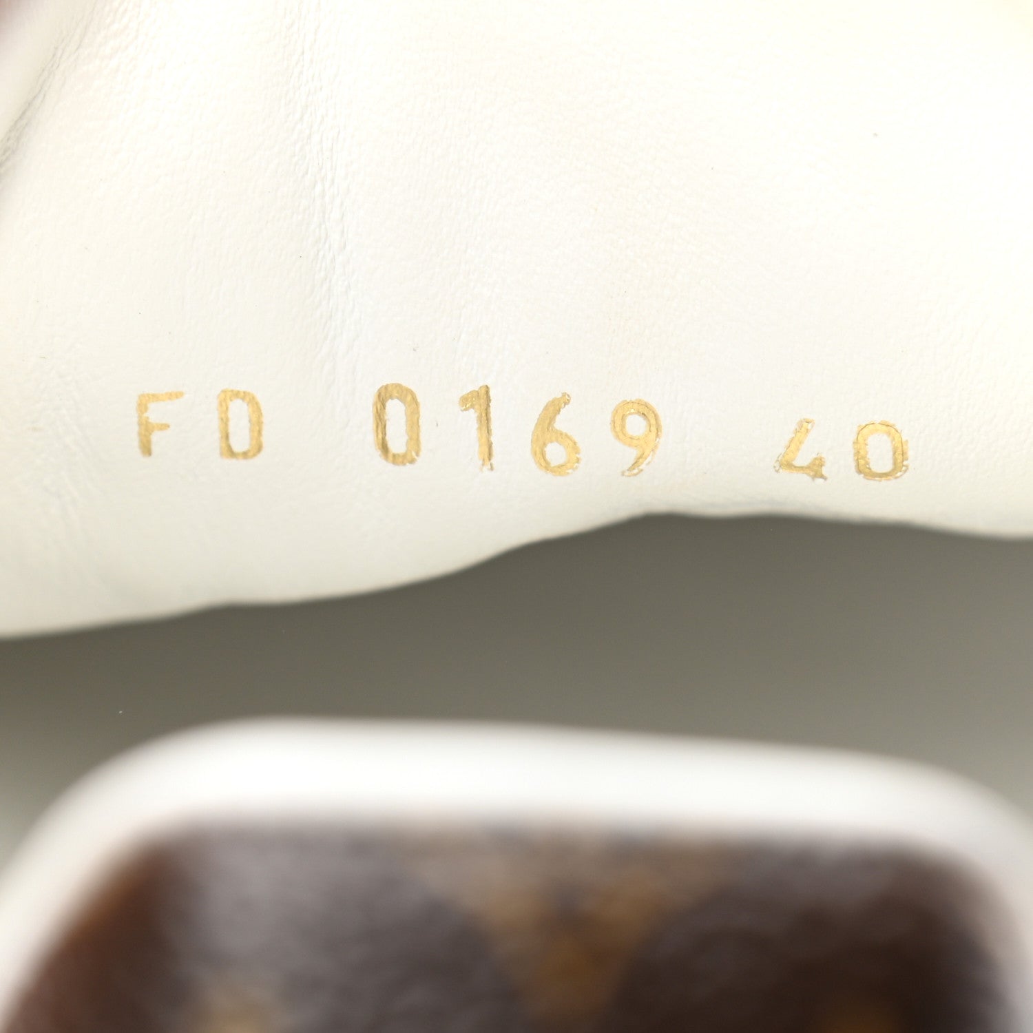 Louis Vuitton Monogram Giant Time Out Sneakers 40 Rose 9 of 9