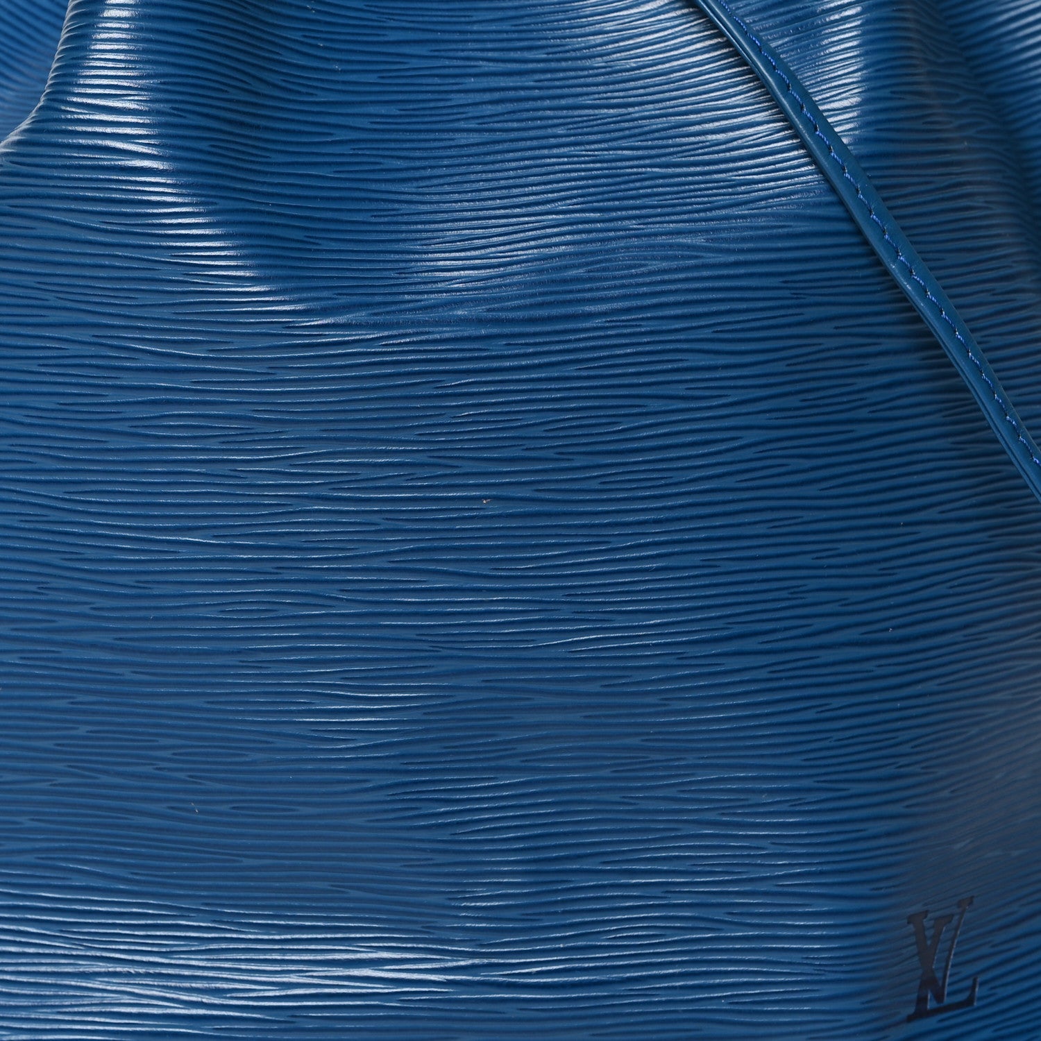 Louis Vuitton Epi Petit Noe Toledo 7 of 12