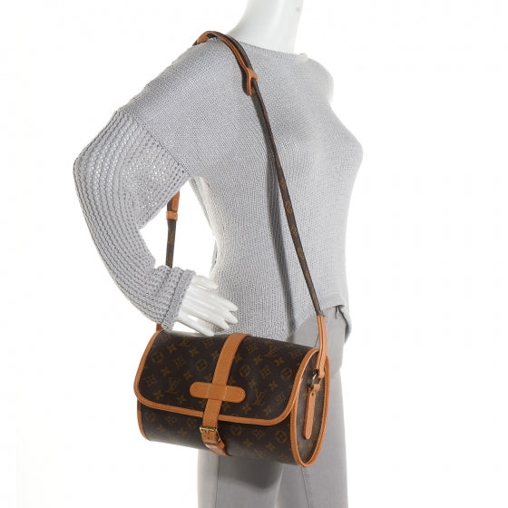 Louis Vuitton Monogram Marne 2 of 8