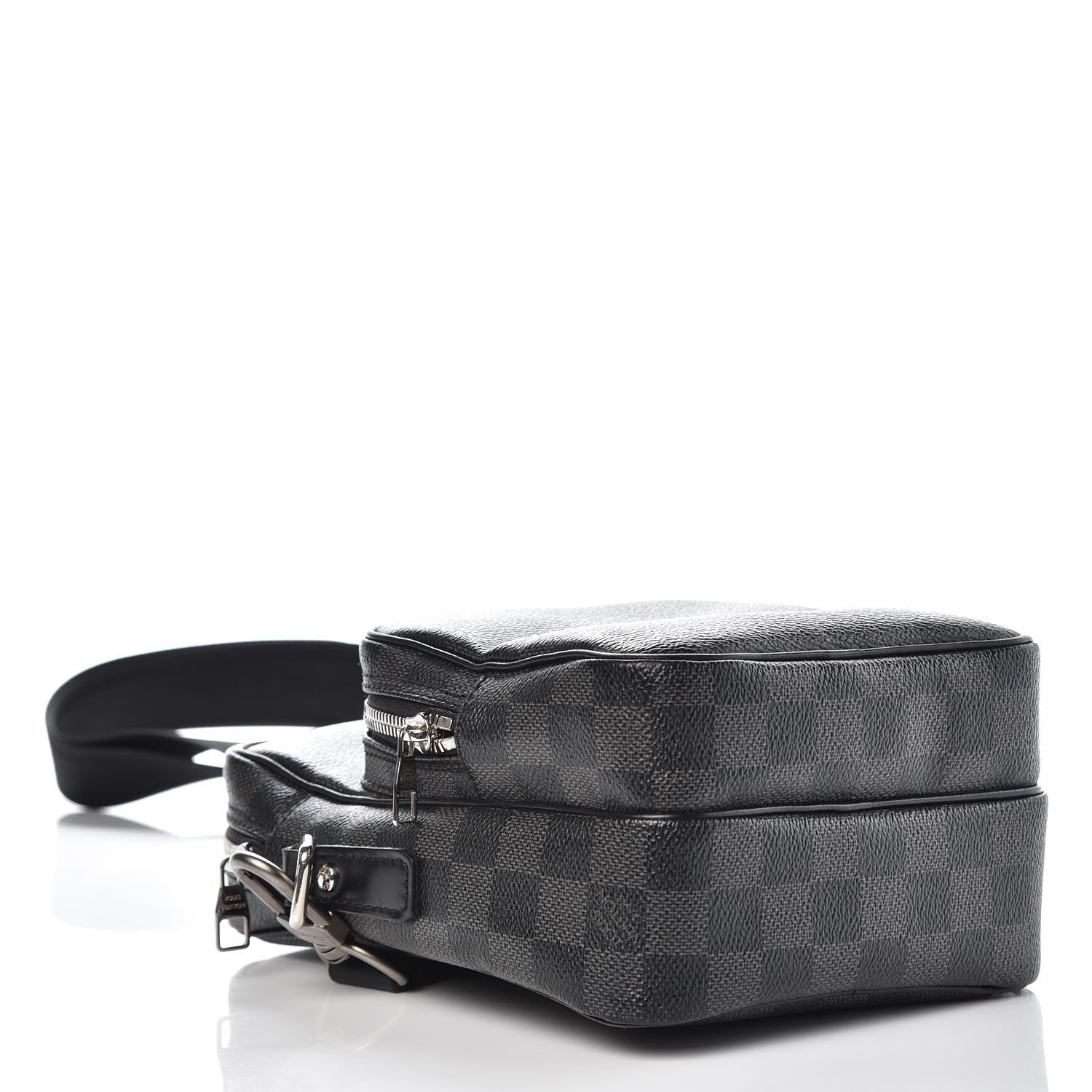 Louis Vuitton Damier Graphite Rem Bag 4 of 7