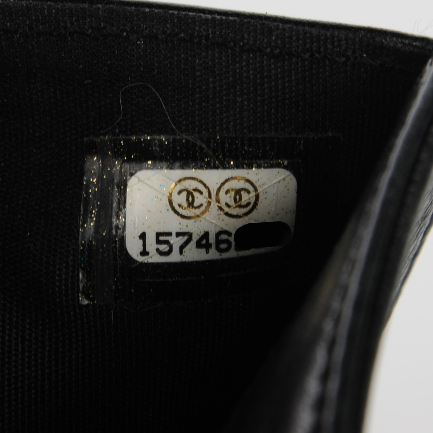 Caviar Sevruga L-Zip Pocket Wallet Black