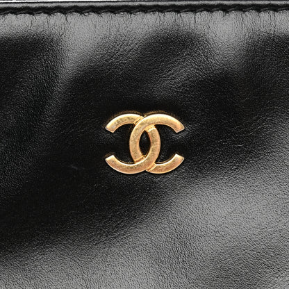Chanel Shiny Calfskin Chanel 22 Removable Pouch Black 6 of 7