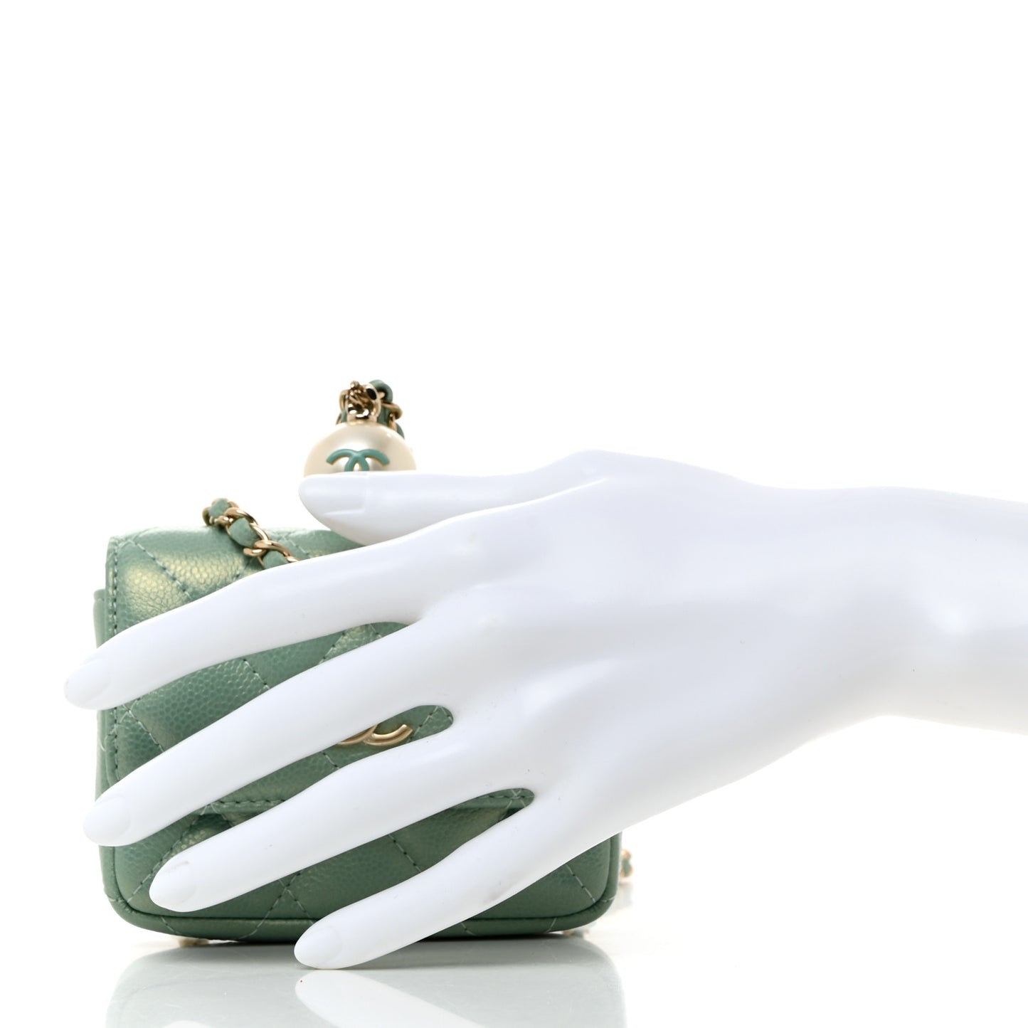 Iridescent Caviar Quilted Pearl On Top Coin Purse With Chain Light Green