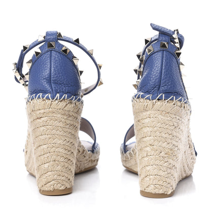 Valentino Garavani Grained Calfskin Rockstud Ankle Strap Espadrille 15/105mm Wedge Sandals 36 Baltique Natural 9 of 10
