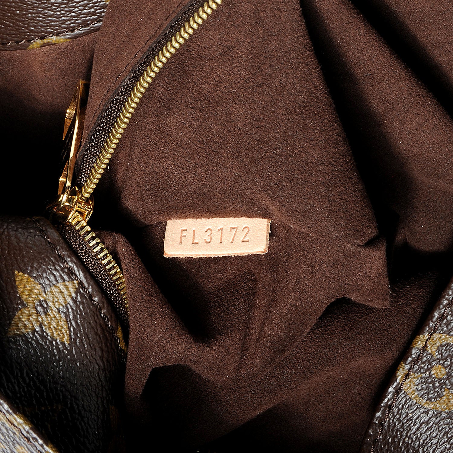 Louis Vuitton Monogram Metis 19 of 22