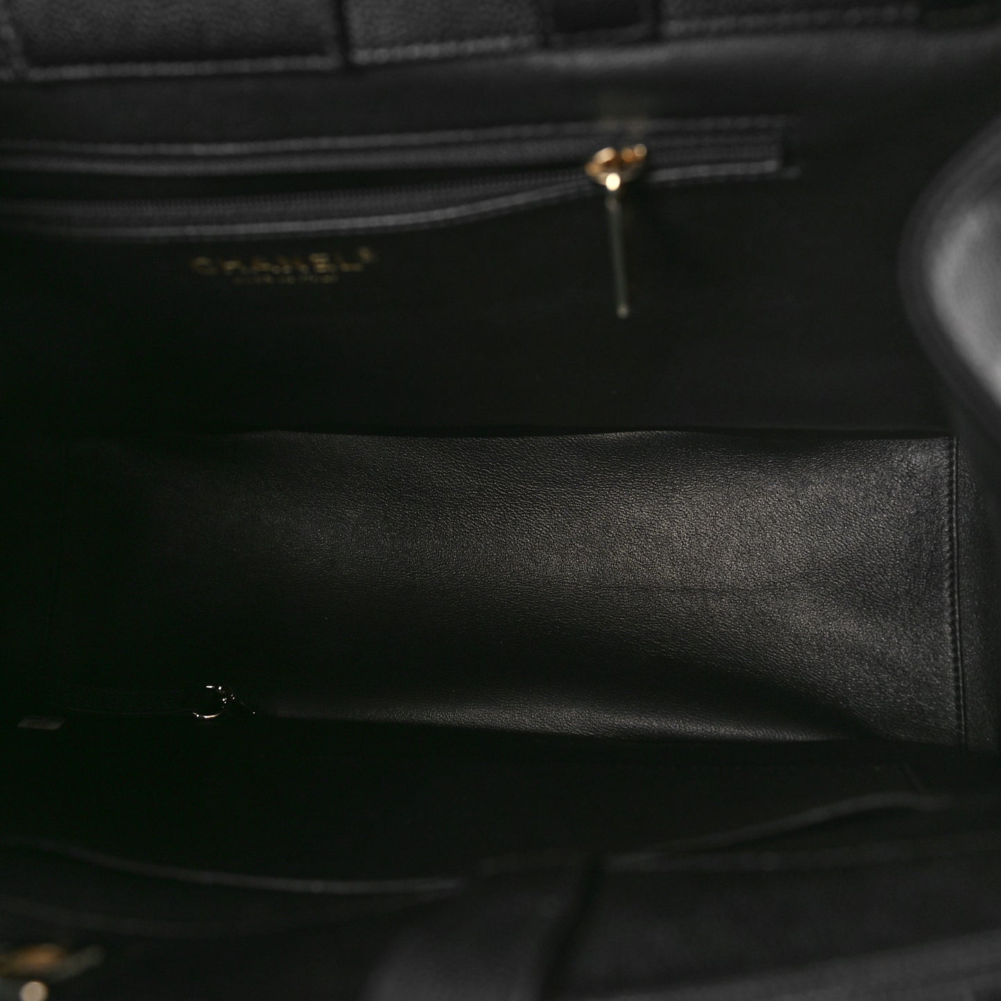 Caviar Quilted Large Business Affinity Shopping Bag Black