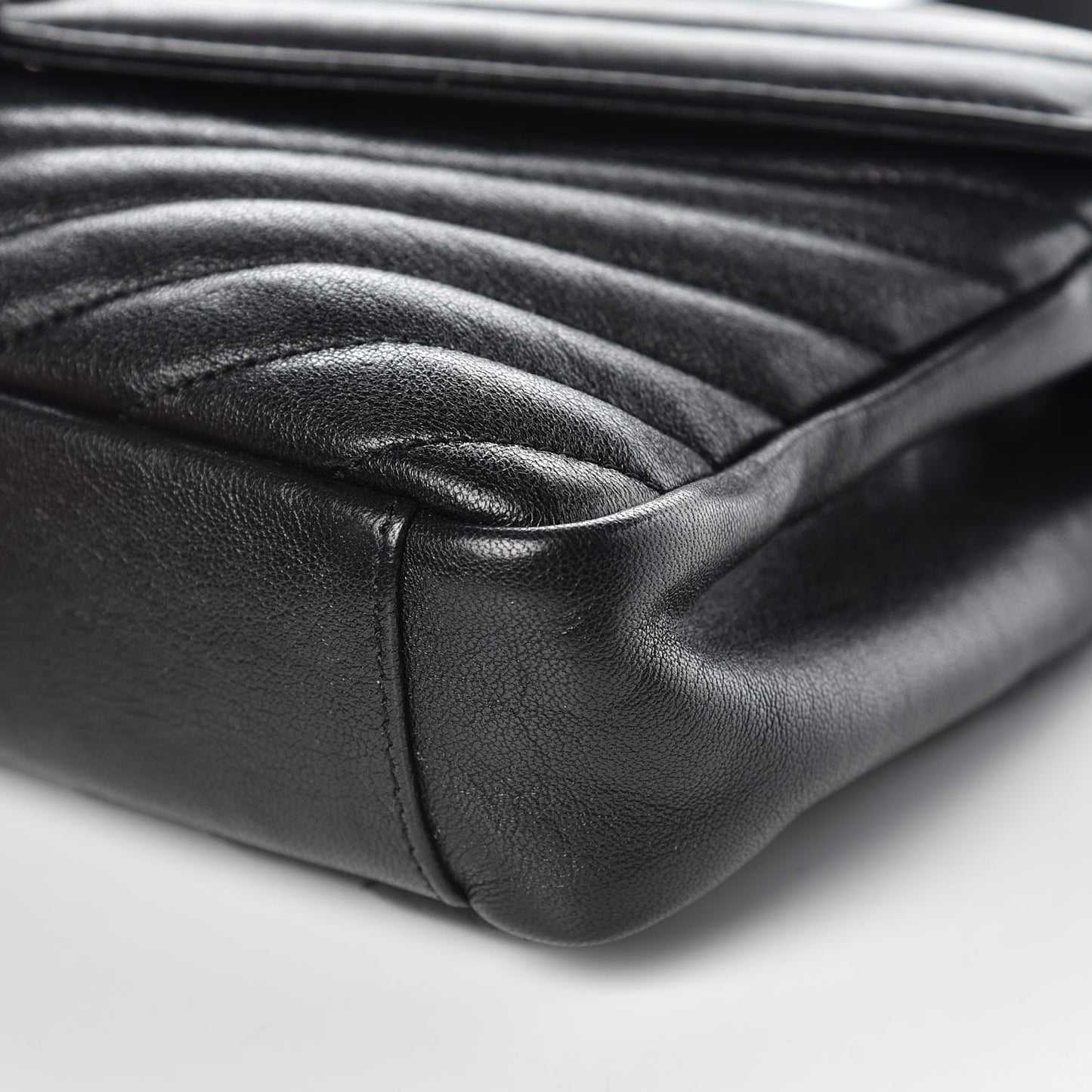 Sheepskin Matelasse Chevron Monogram Medium College Bag Black