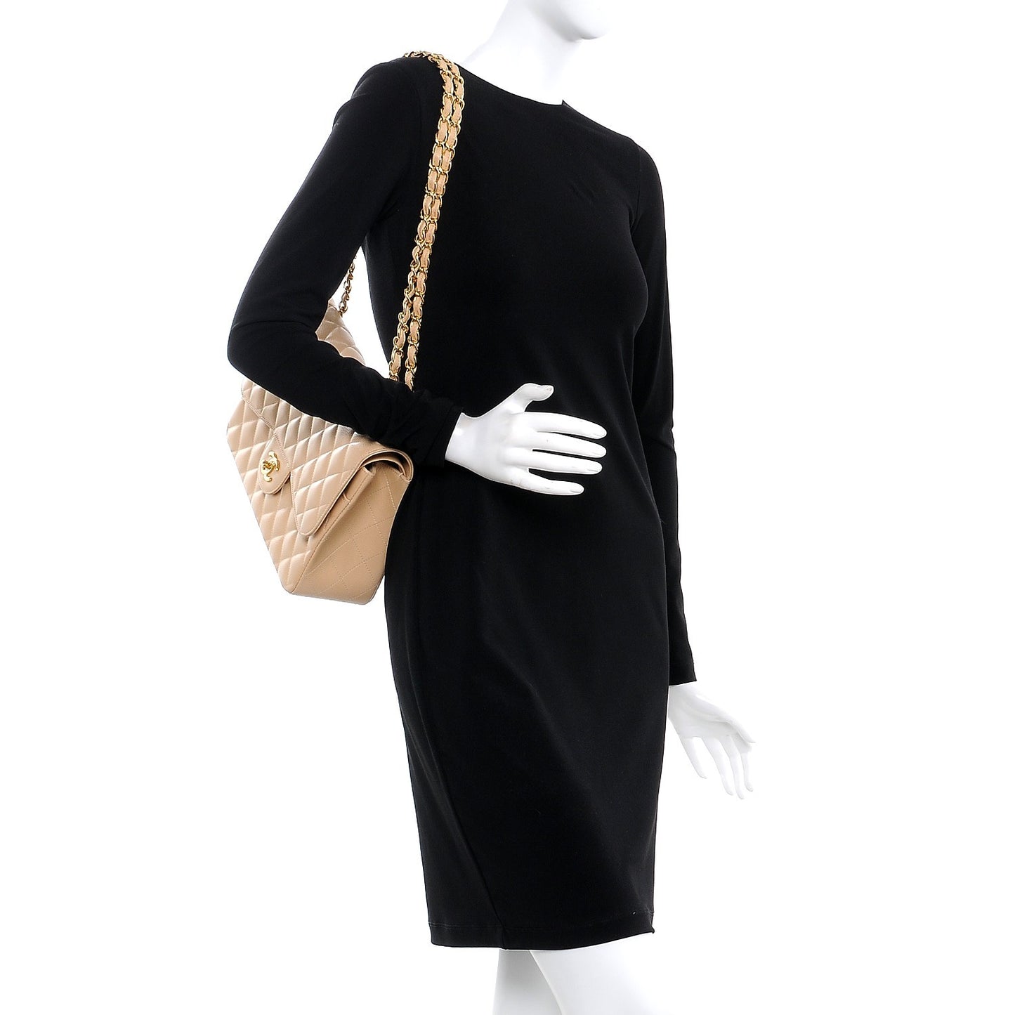 Caviar Quilted Jumbo Double Flap Beige Clair