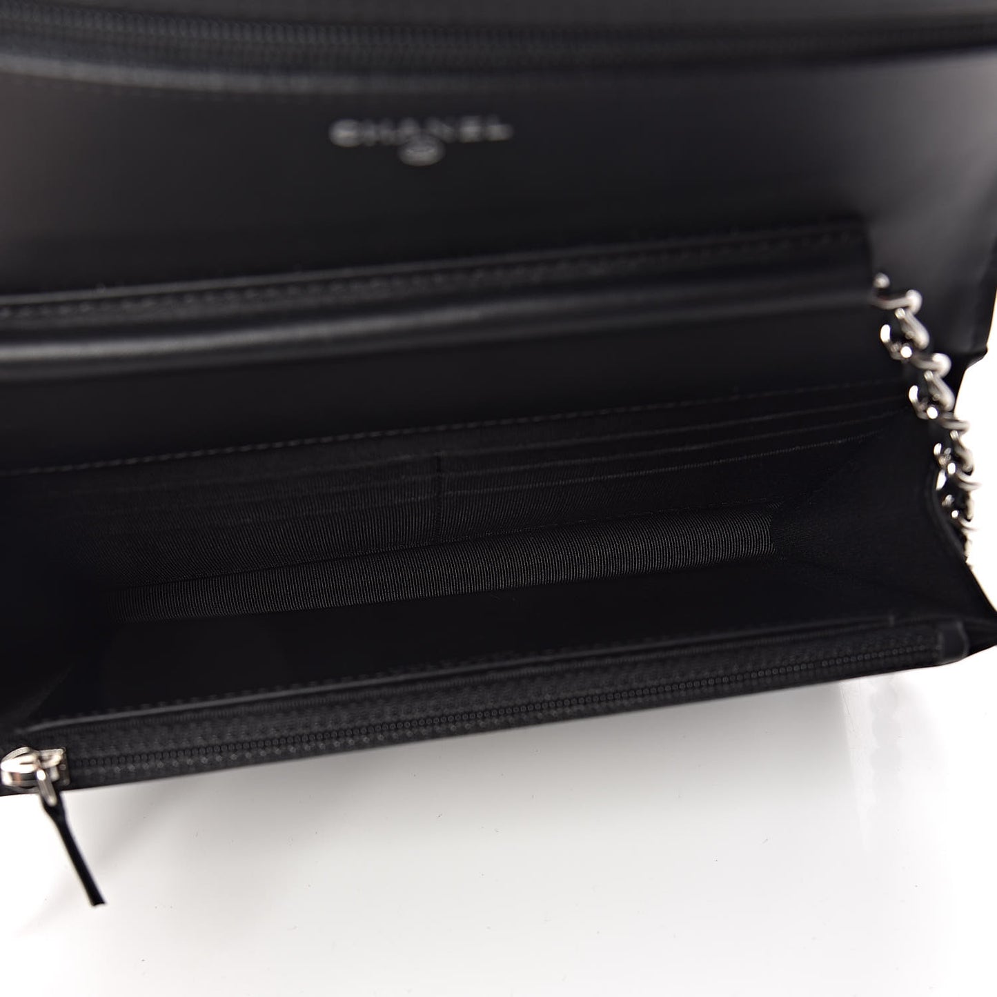 Patent Quilted Wallet On Chain WOC Black
