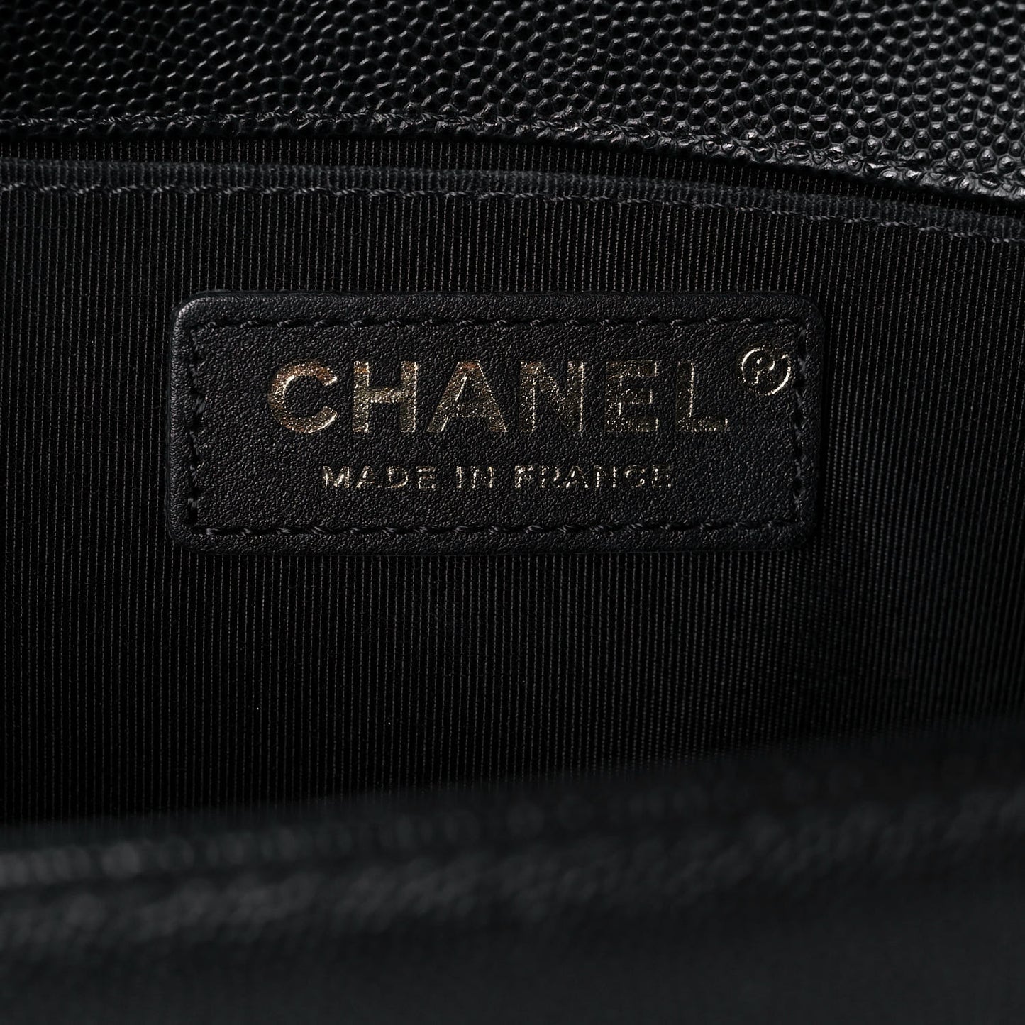 Caviar Quilted Medium Boy Flap Black