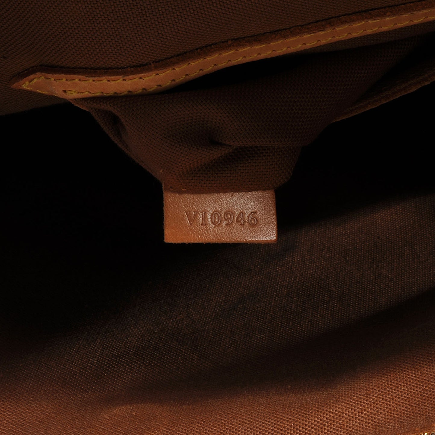Monogram Alma PM