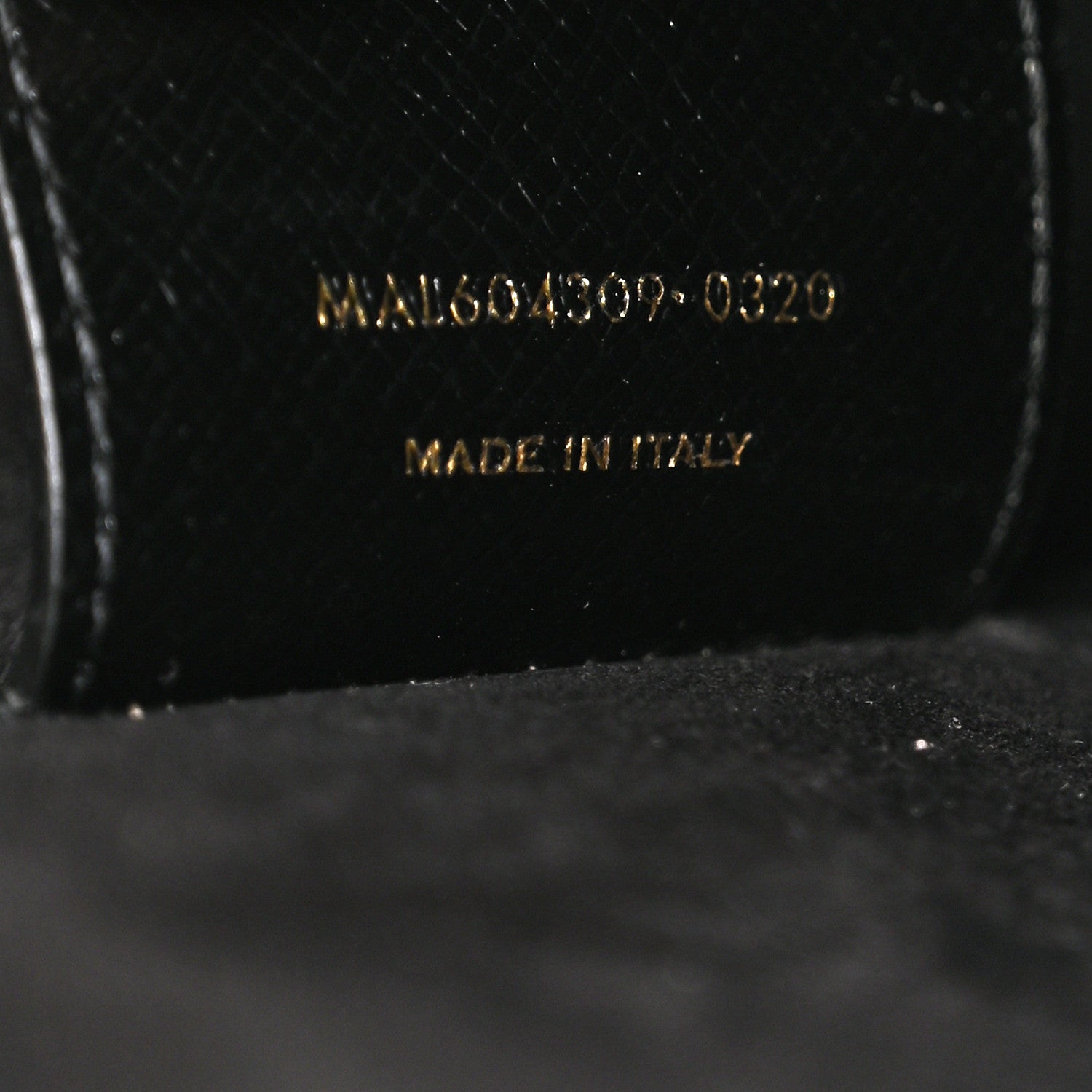 Saint Laurent Grained Calfskin Large Shopping Tote Vintage Black 8 of 11