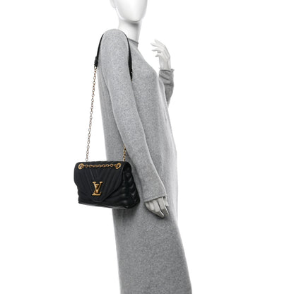 Louis Vuitton Calfskin New Wave Chain Bag MM NM Black 2 of 11