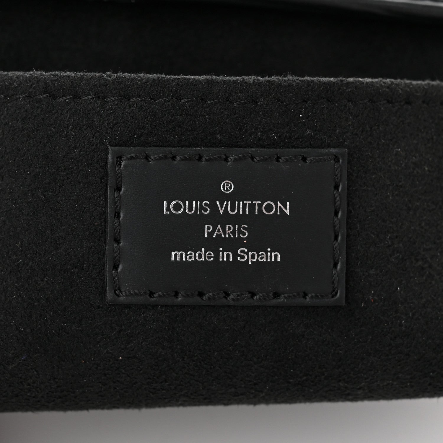 Louis Vuitton Epi Petit Sac Plat Black 6 of 9