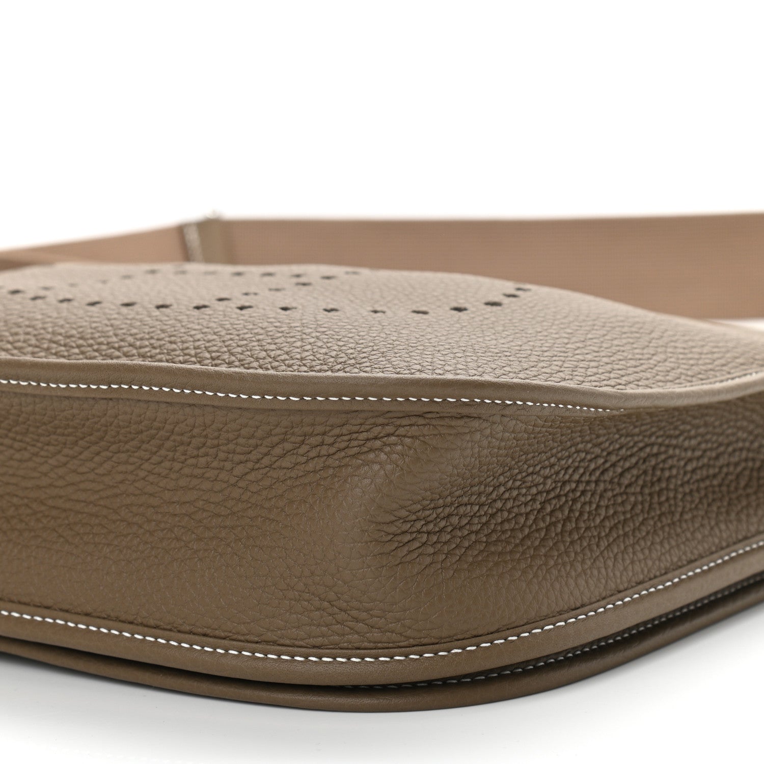 Hermes Taurillon Clemence Evelyne III PM Etoupe 10 of 10