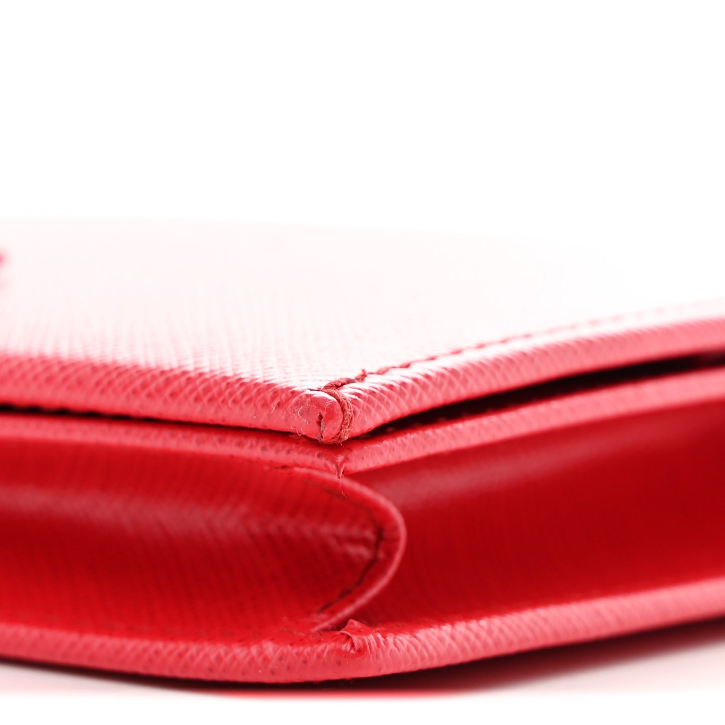 Printed Calfskin Vara Bow Chain Wallet Red