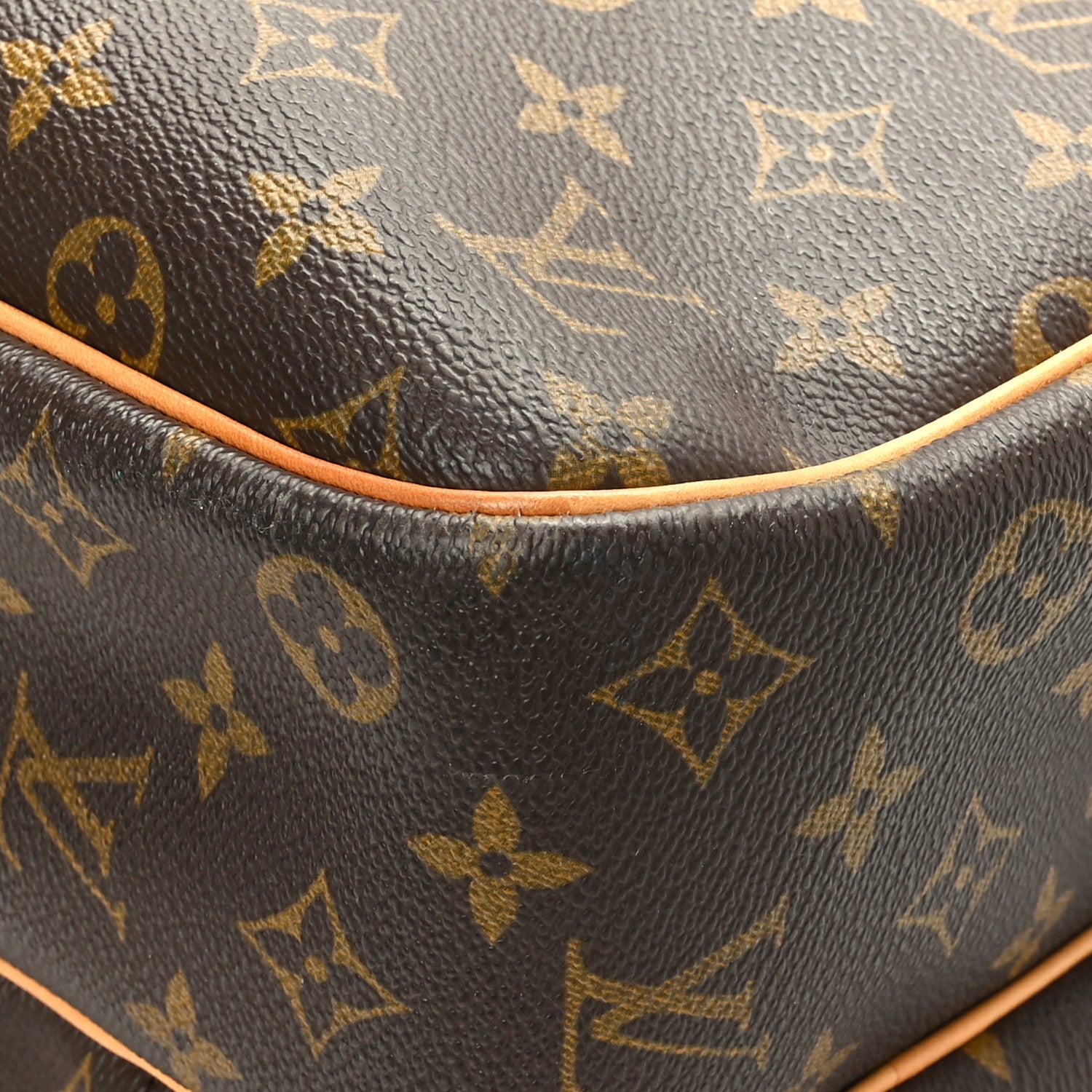 Louis Vuitton Monogram Alize 24 Heures Luggage 8 of 10