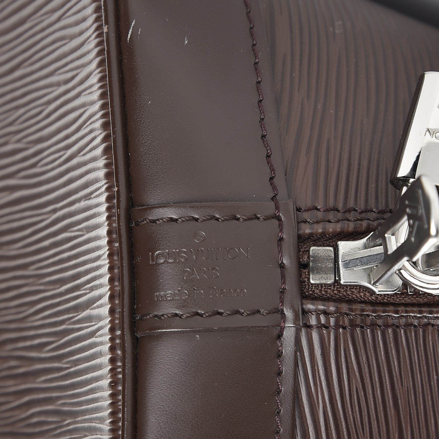 Louis Vuitton Epi Alma PM Moka 7 of 14