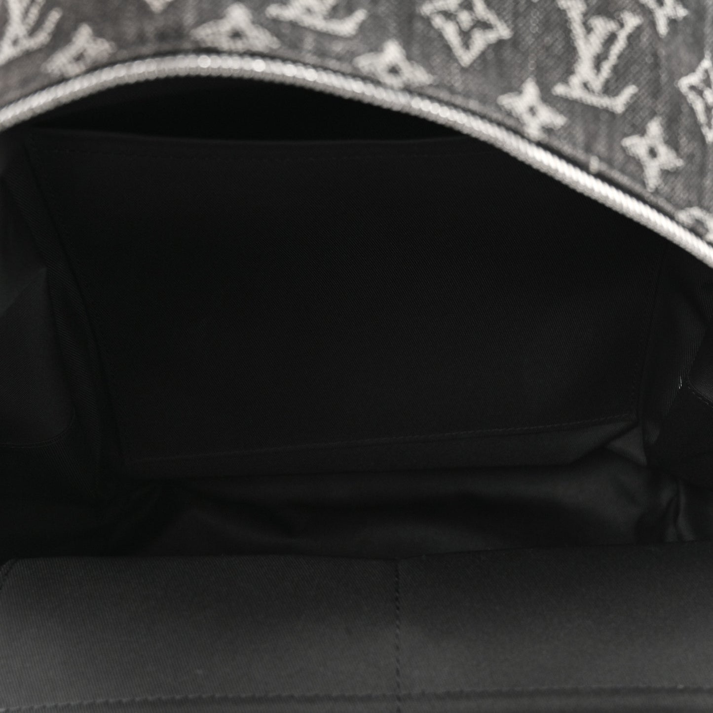 x NIGOLOUIS VUITTON x NIGO Taurillon Monogram Denim Drip Campus Backpack Black Black