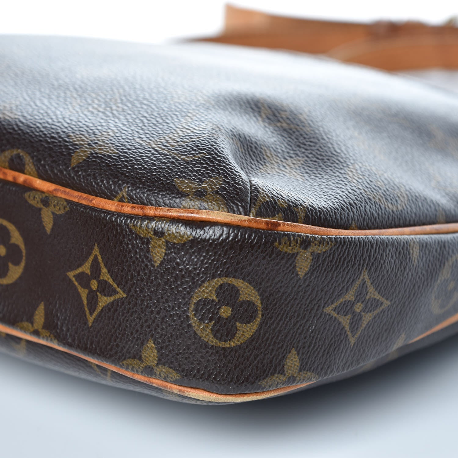 Louis Vuitton Monogram Odeon PM 9 of 14