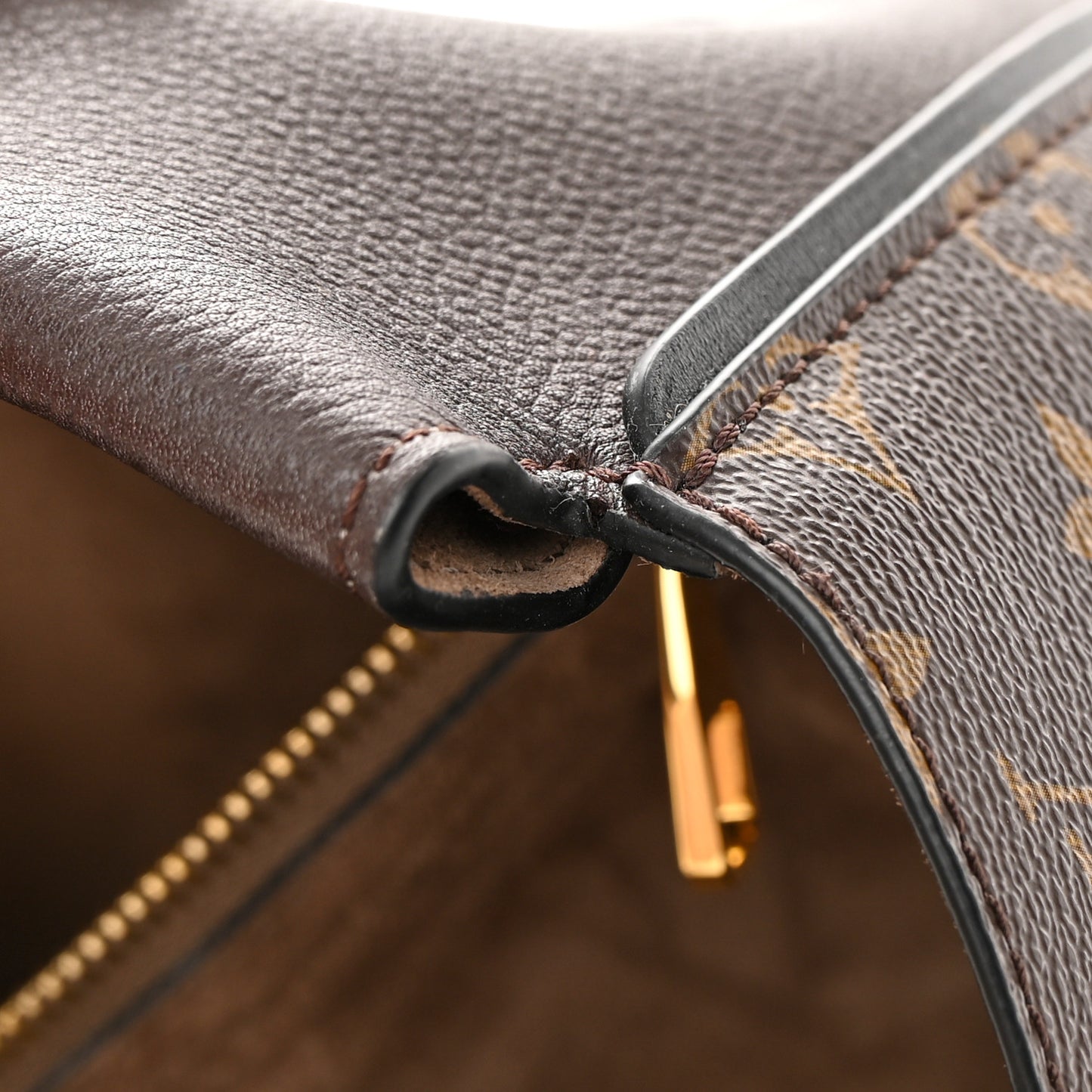 Veau Cachemire Monogram Tote W PM Chocolate