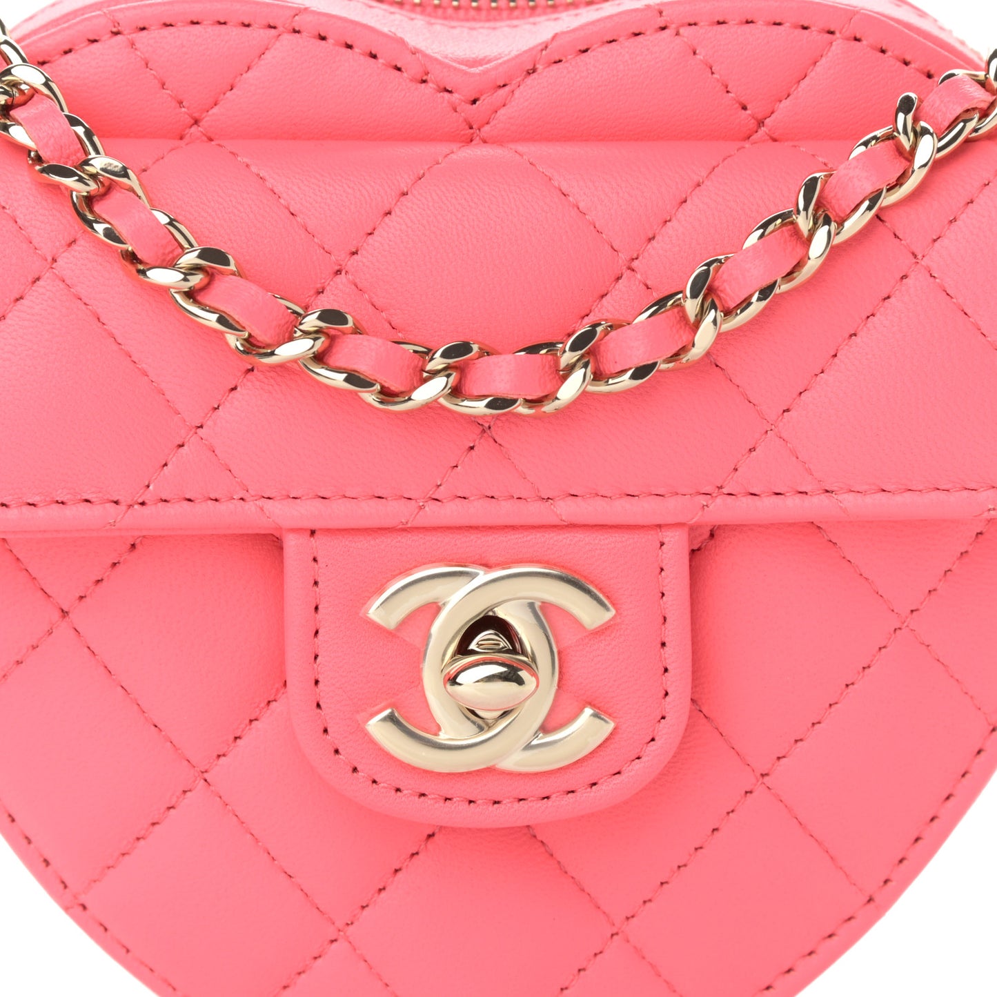 Lambskin Quilted CC In Love Heart Clutch With Chain Pink