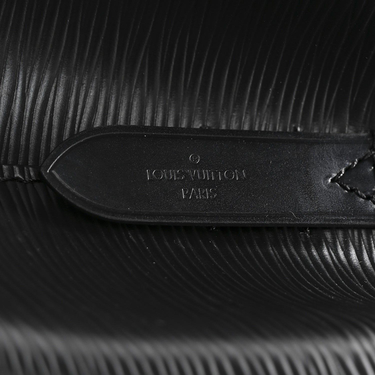 Louis Vuitton Epi Neonoe Black 5 of 10
