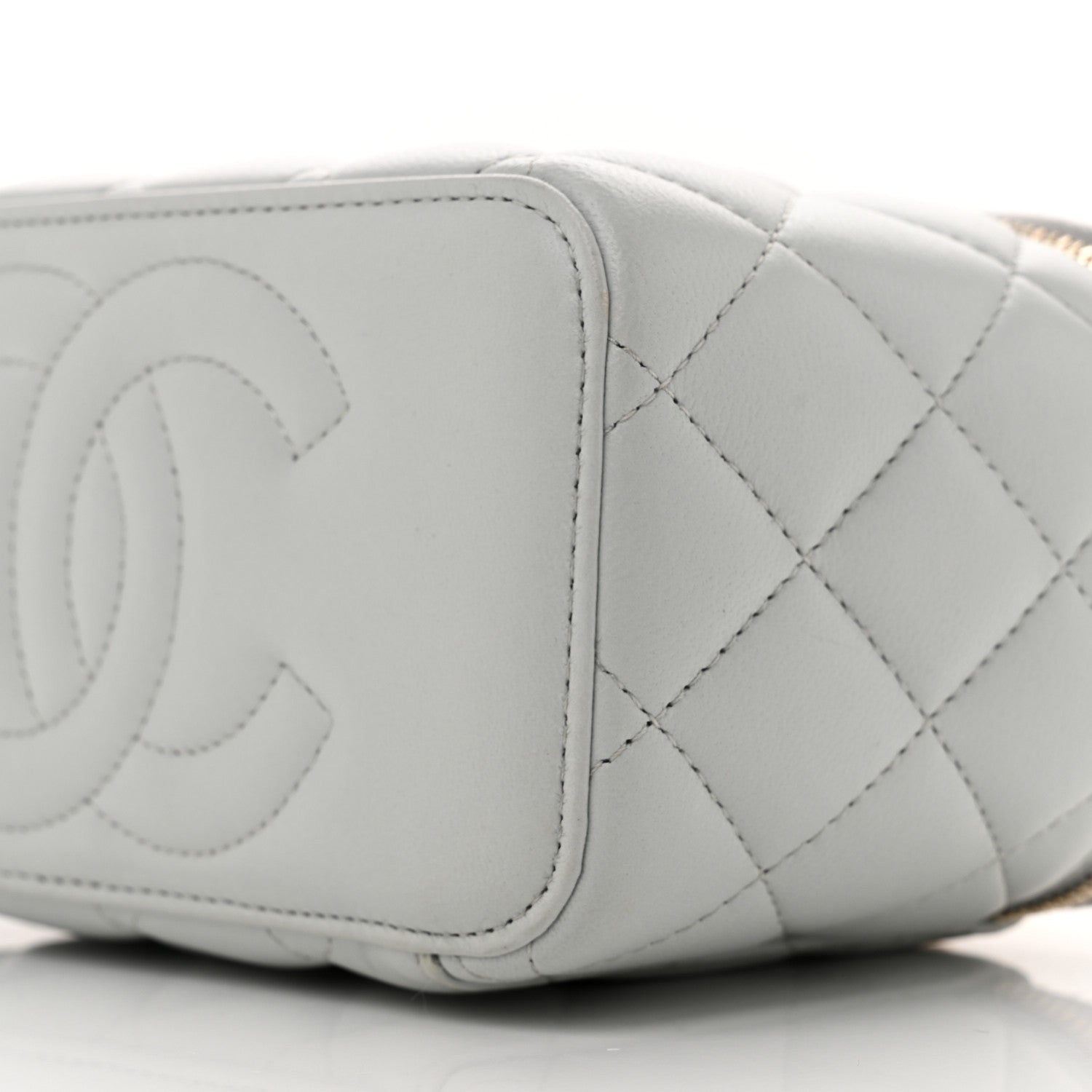 Chanel Lambskin Quilted Sweet Camellia Small Vanity Case With Chain Light Green 10 of 11