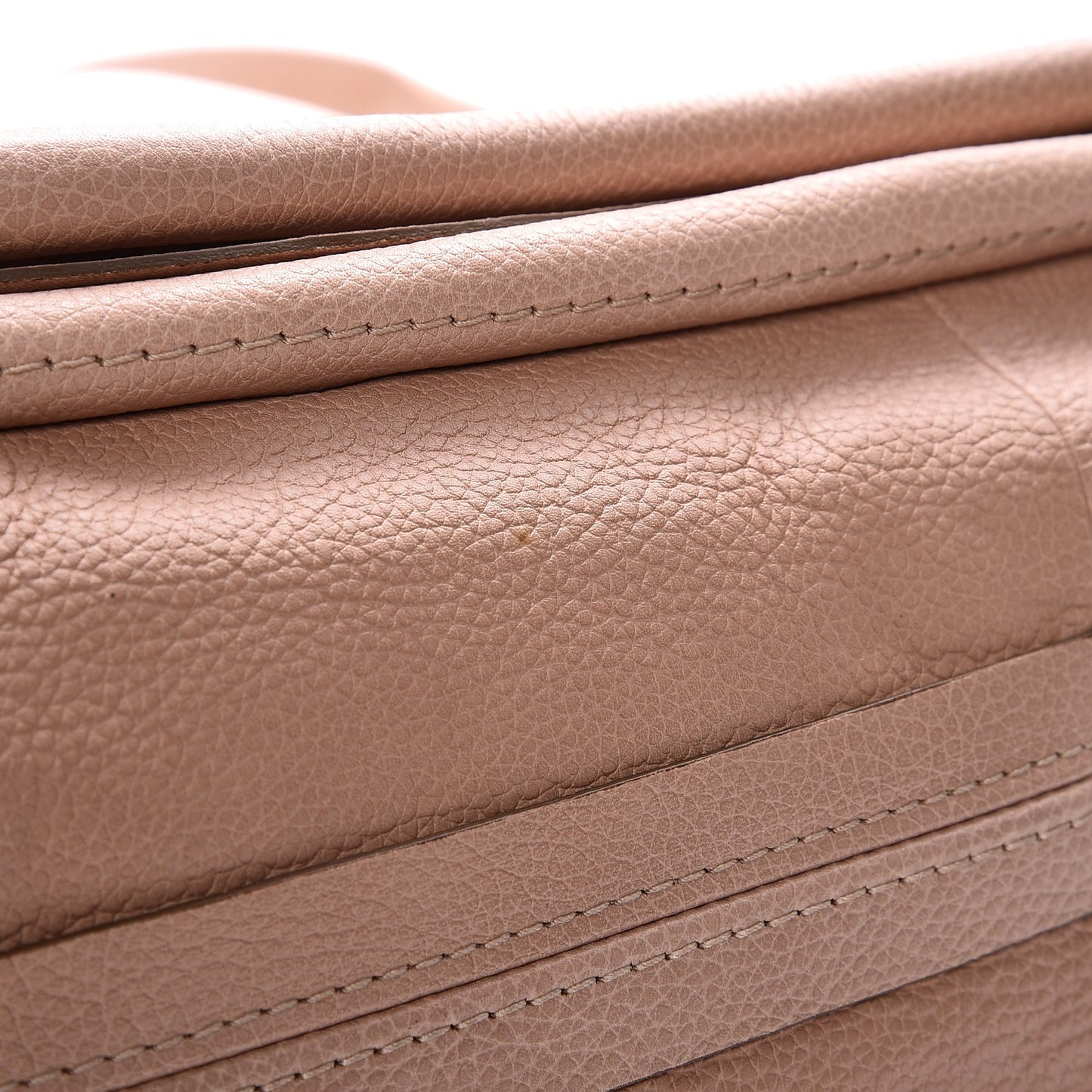Calfskin Medium Paraty Anemone Pink