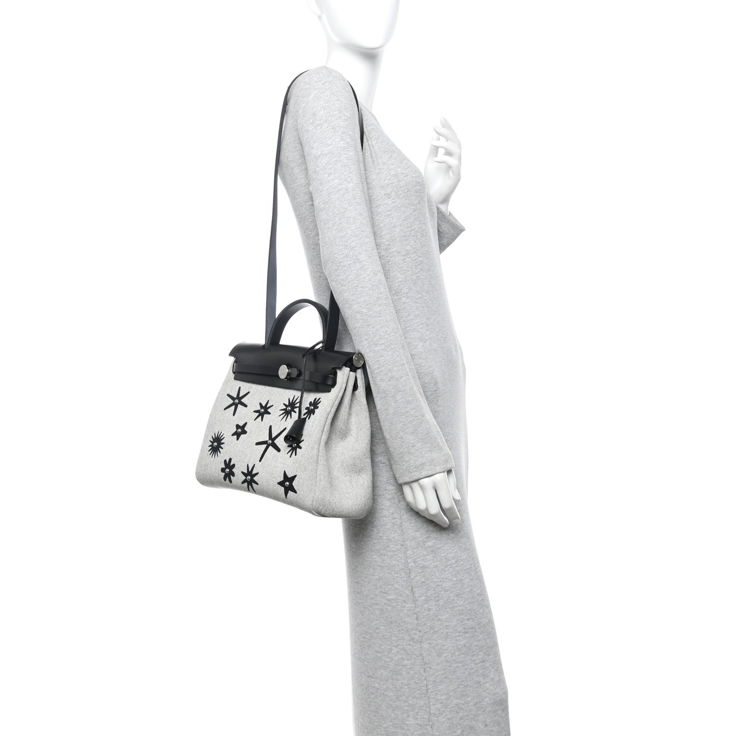 Hermes H Plume Canvas Vache Hunter Circuit Rider Hobnailed Herbag Zip Retourne 31 PM Black Ecru 2 of 11