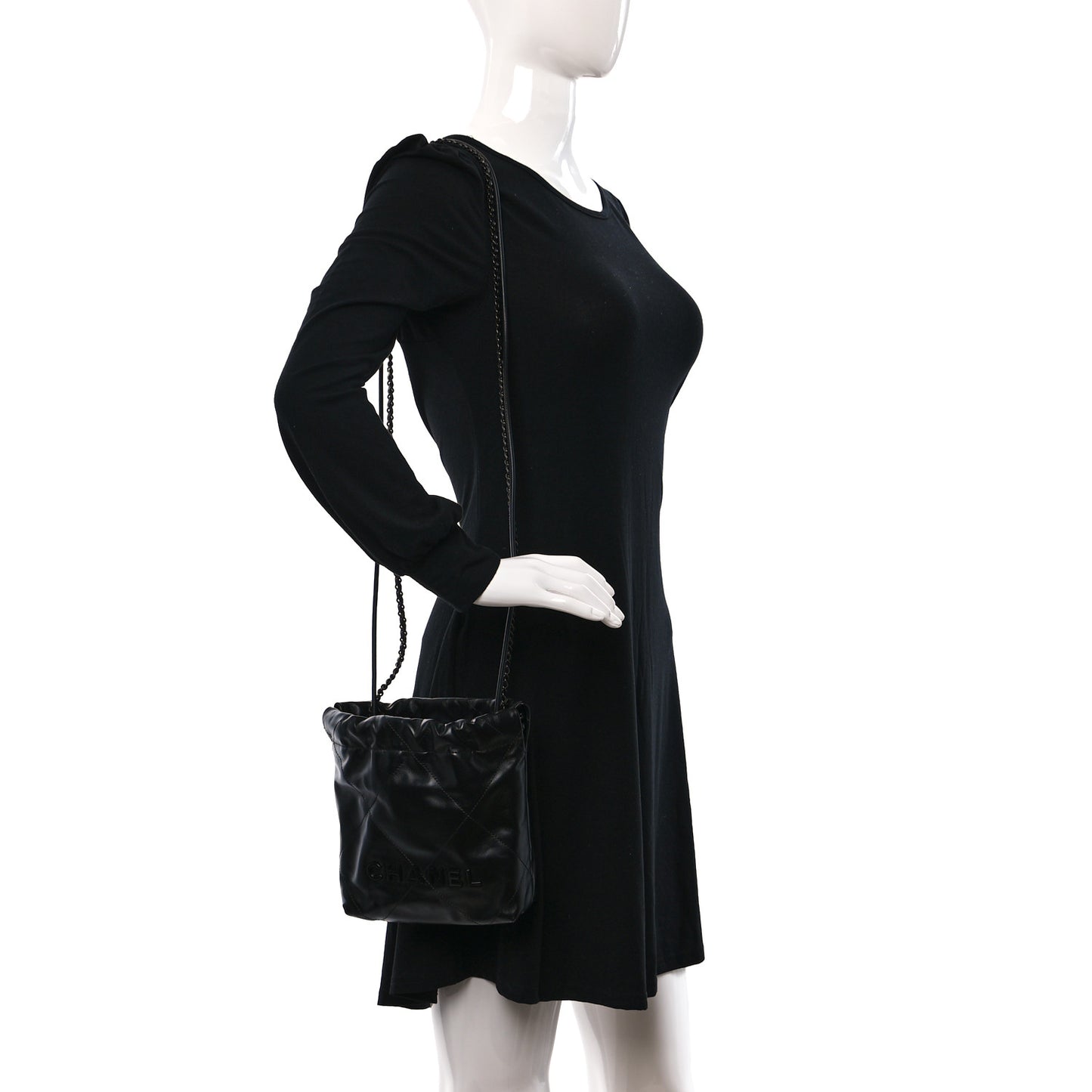 Shiny Calfskin Quilted Mini Chanel 22 So Black