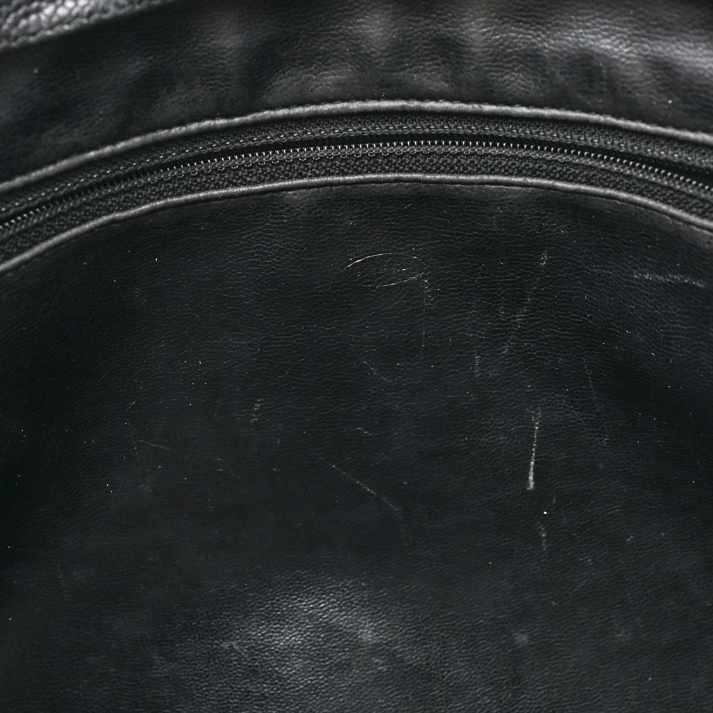Caviar Shoulder Bag Black