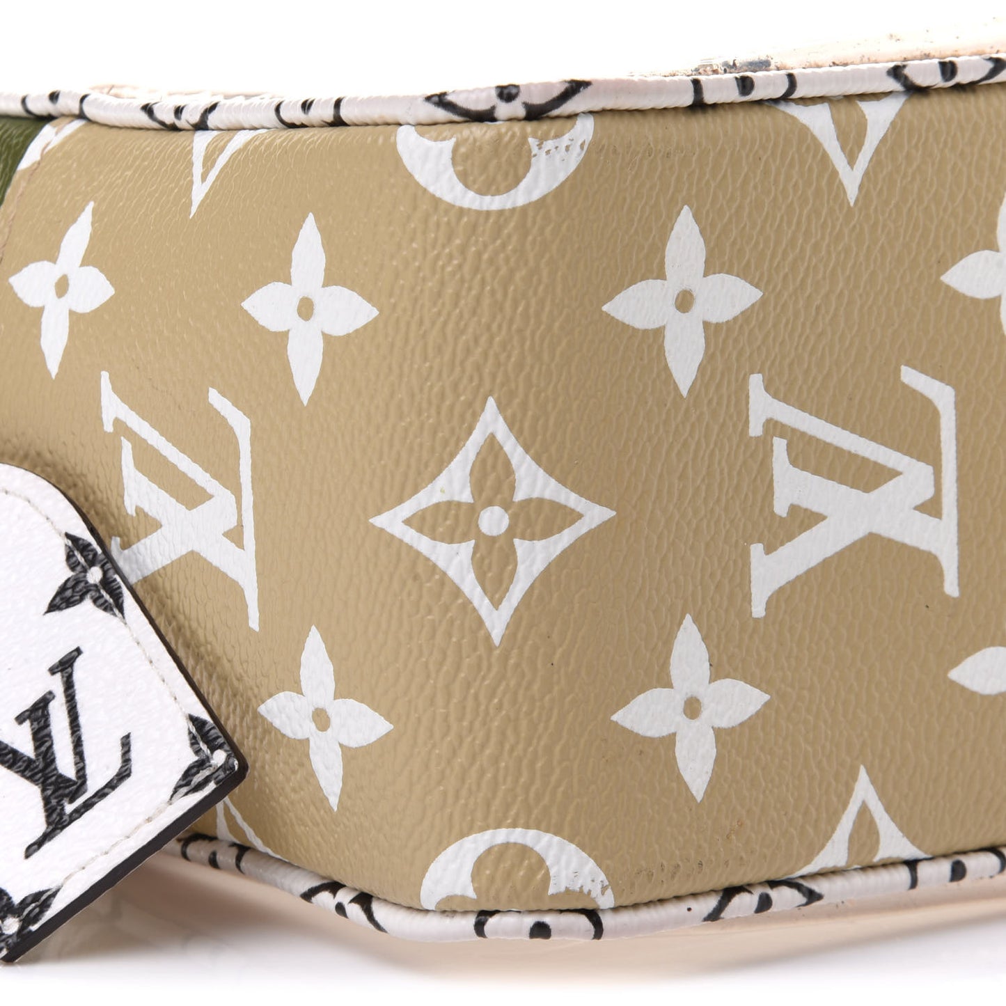 Monogram Giant Beach Pouch Kaki