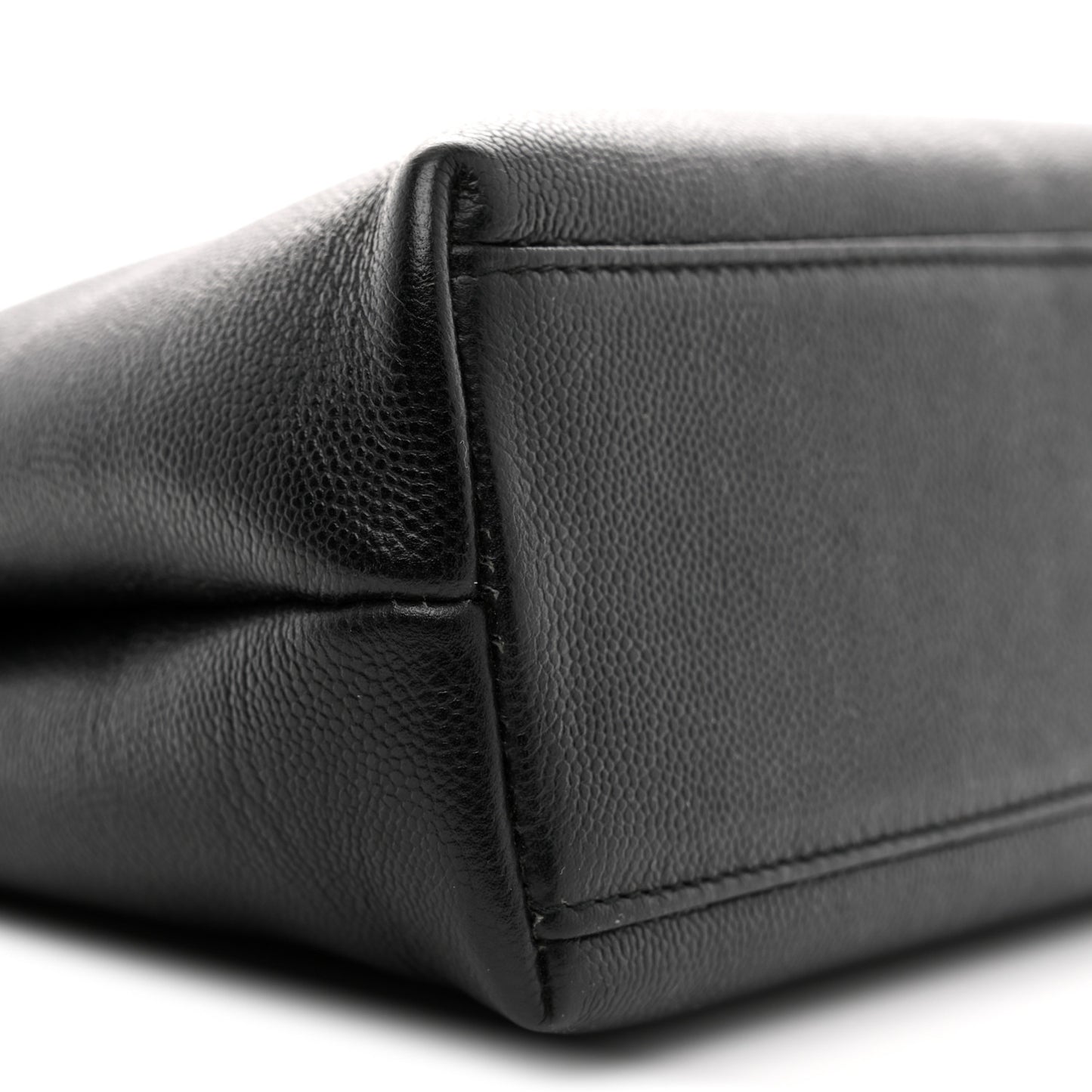 Caviar CC Shoulder Bag So Black