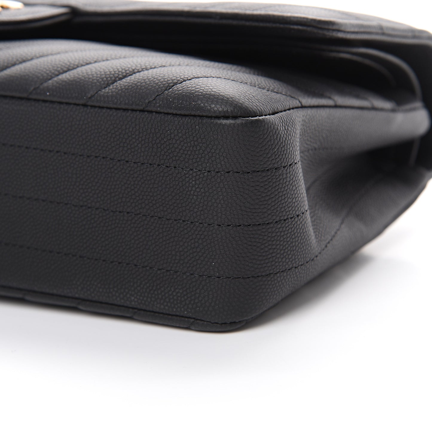 Caviar Chevron Quilted Medium Double Flap Black
