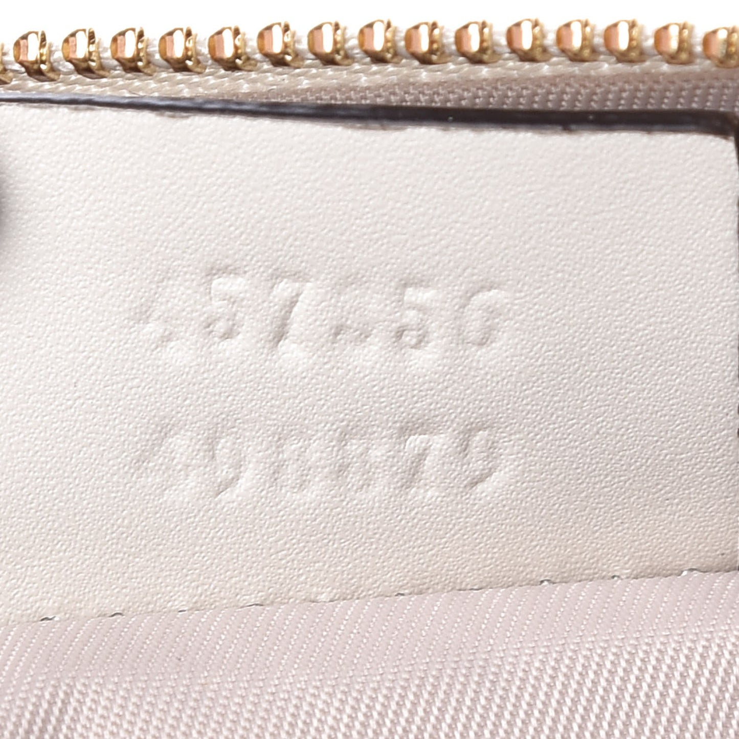 Soft GG Supreme Monogram Pouch White