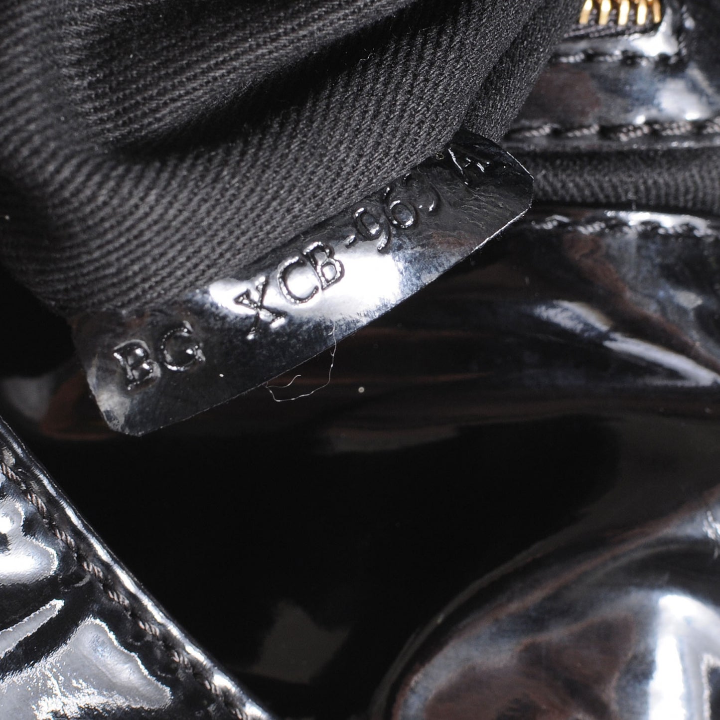 Patent Lacca Small Nuage Bow Hobo Black