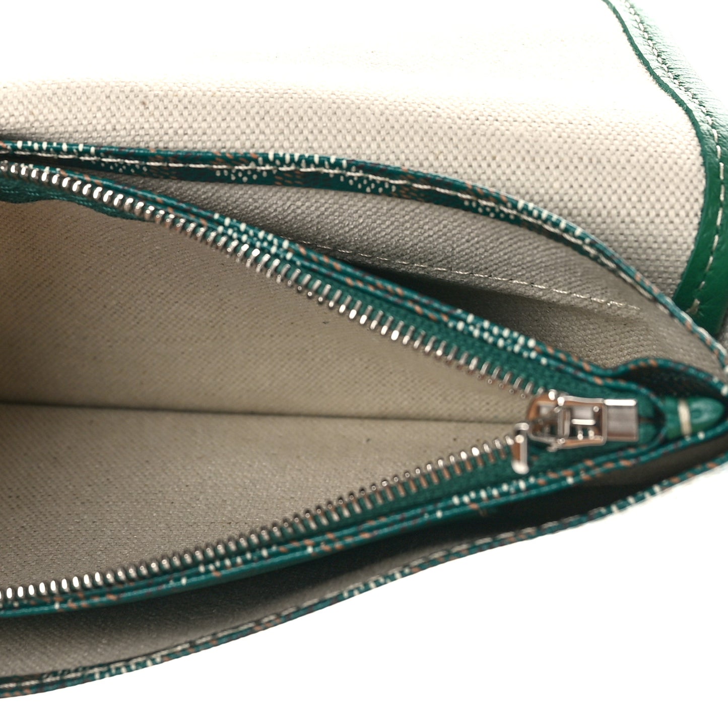 Goyardine Plumet Wallet Clutch Green
