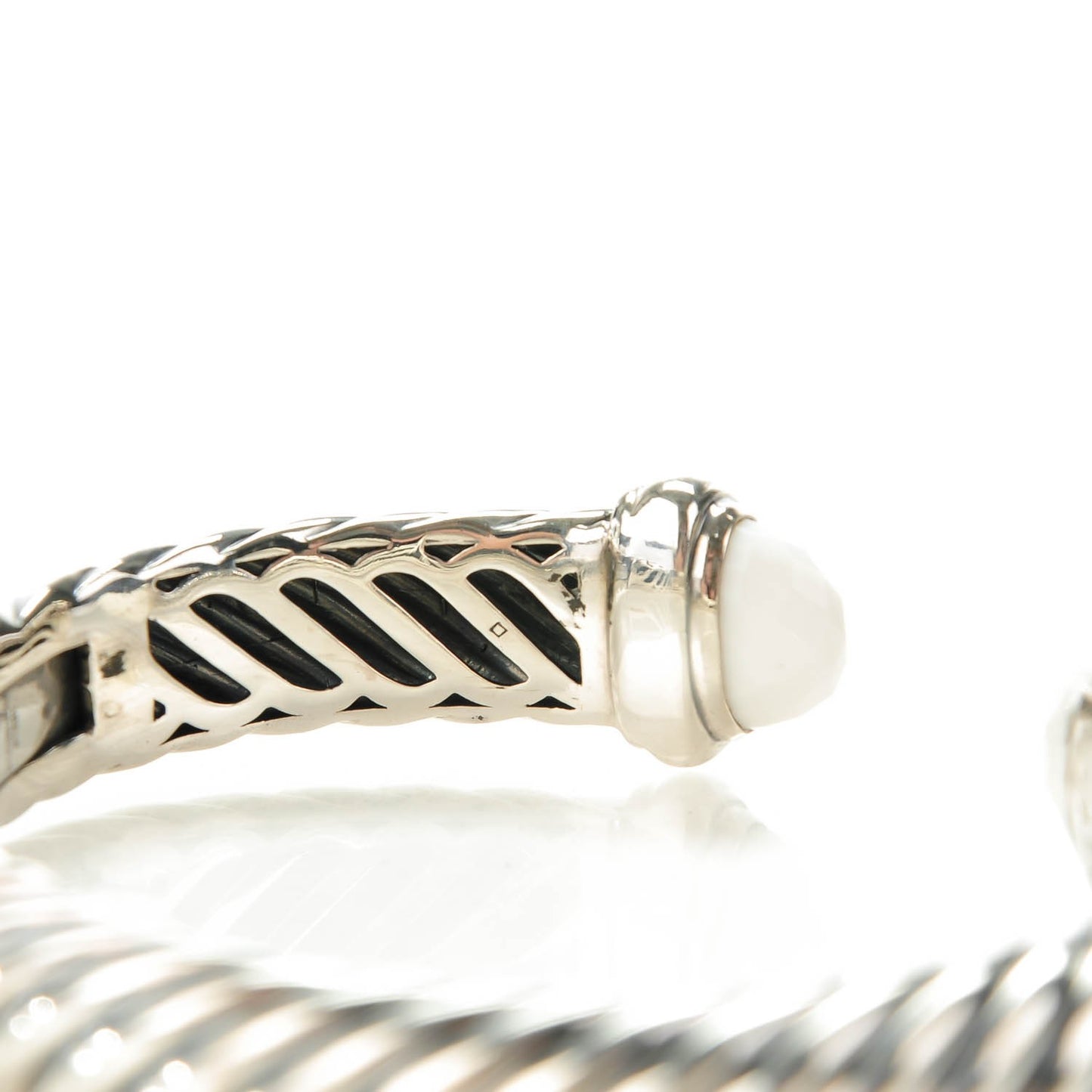 Sterling Silver White Agate 10mm Waverly Bracelet